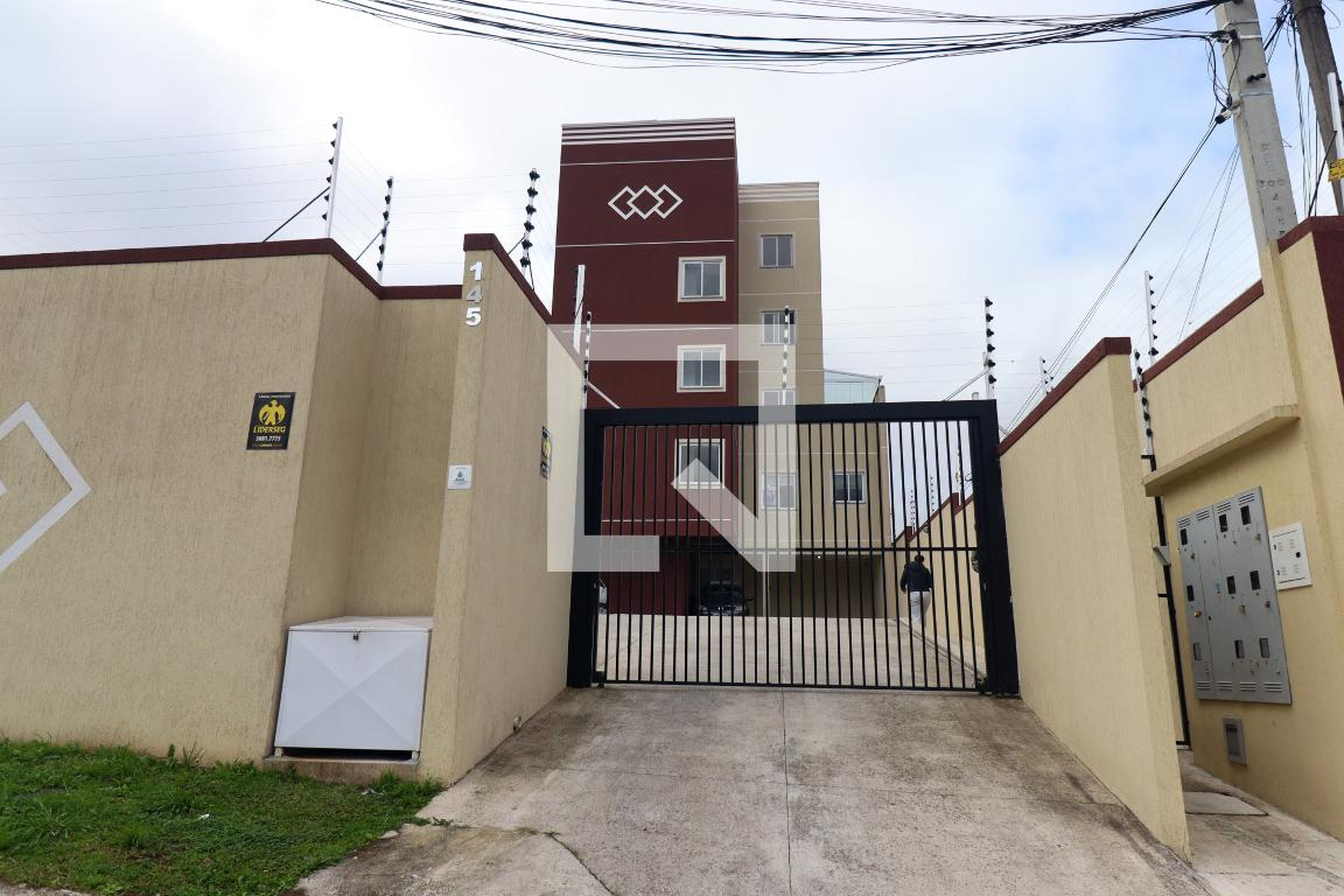 Fachada do Condominio Residencial Bueno XX