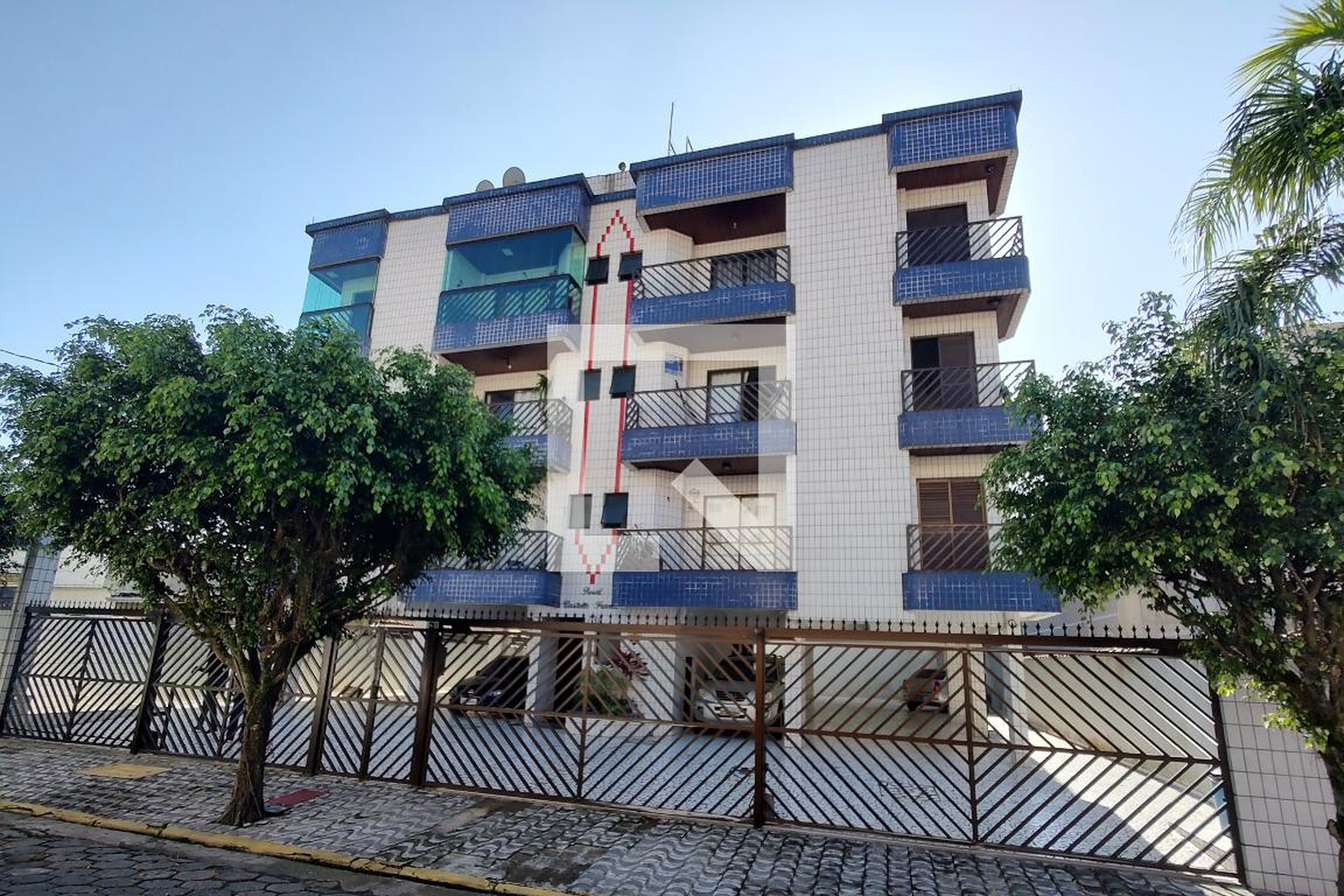 Fachada do Prédio Residencial Castello Franco