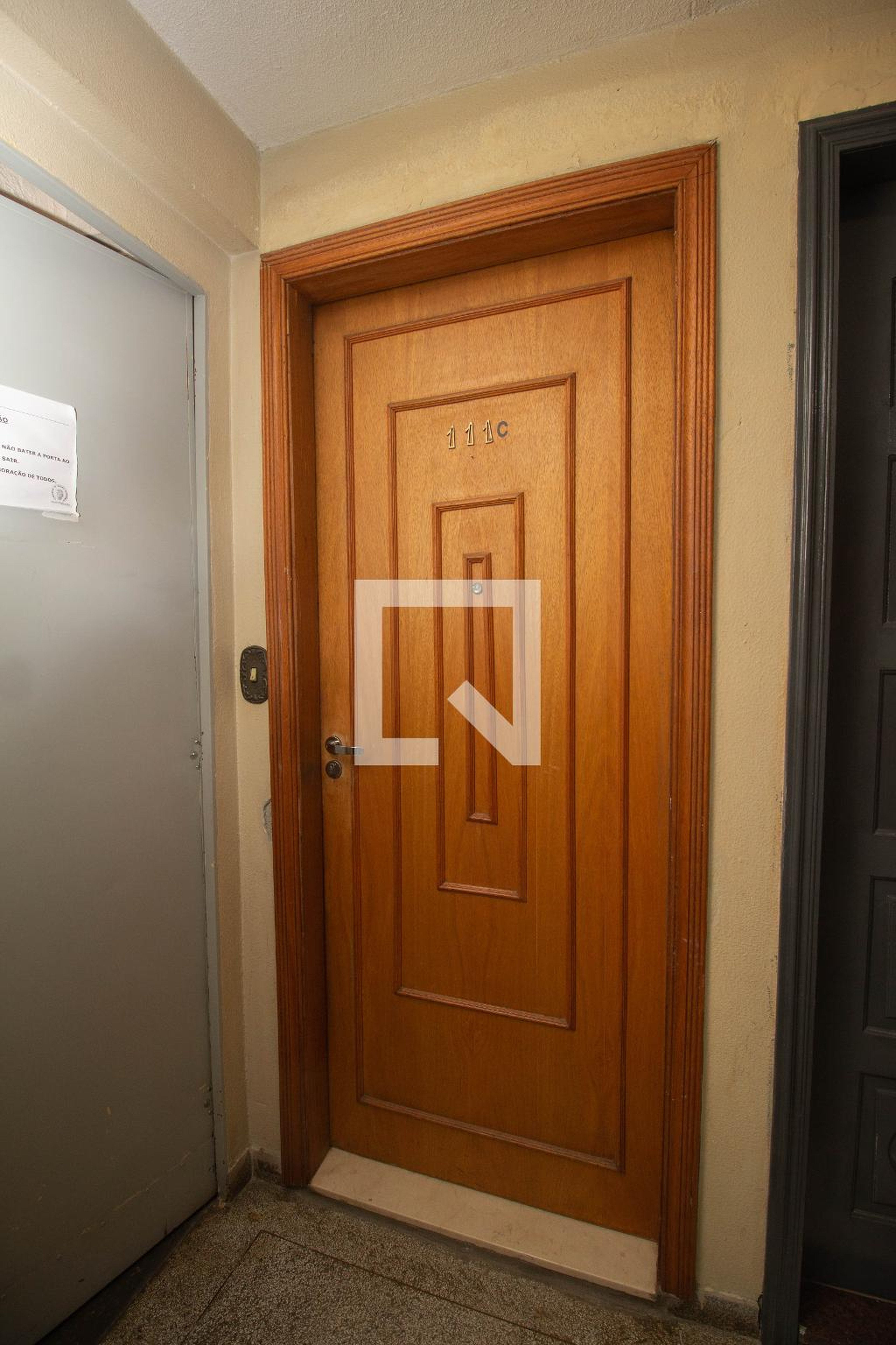 Hall de Entrada Condomínio Dr.Boghos Boghossian