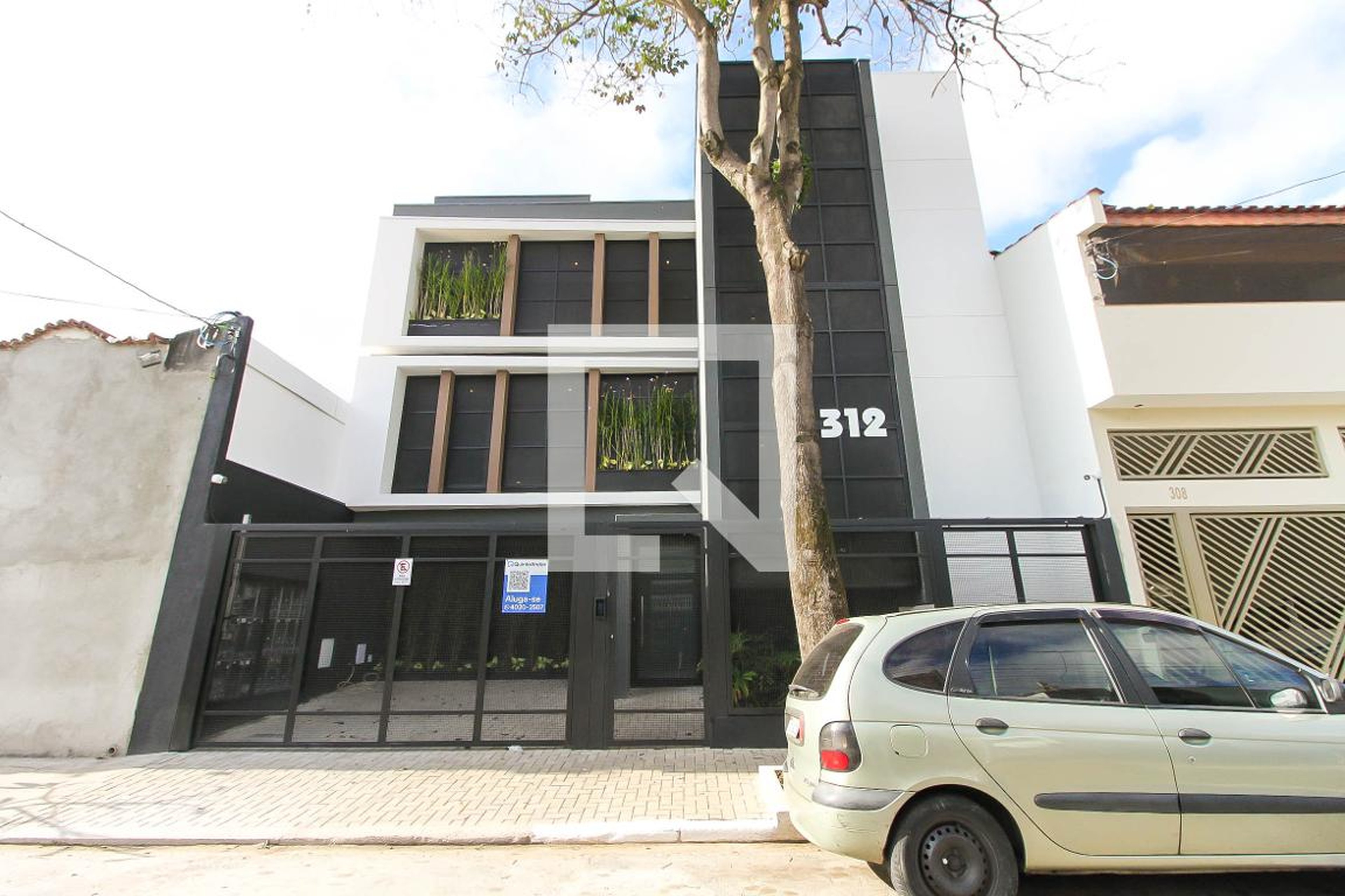 Fachada Condomínio em Rua Paraíbuna, 25