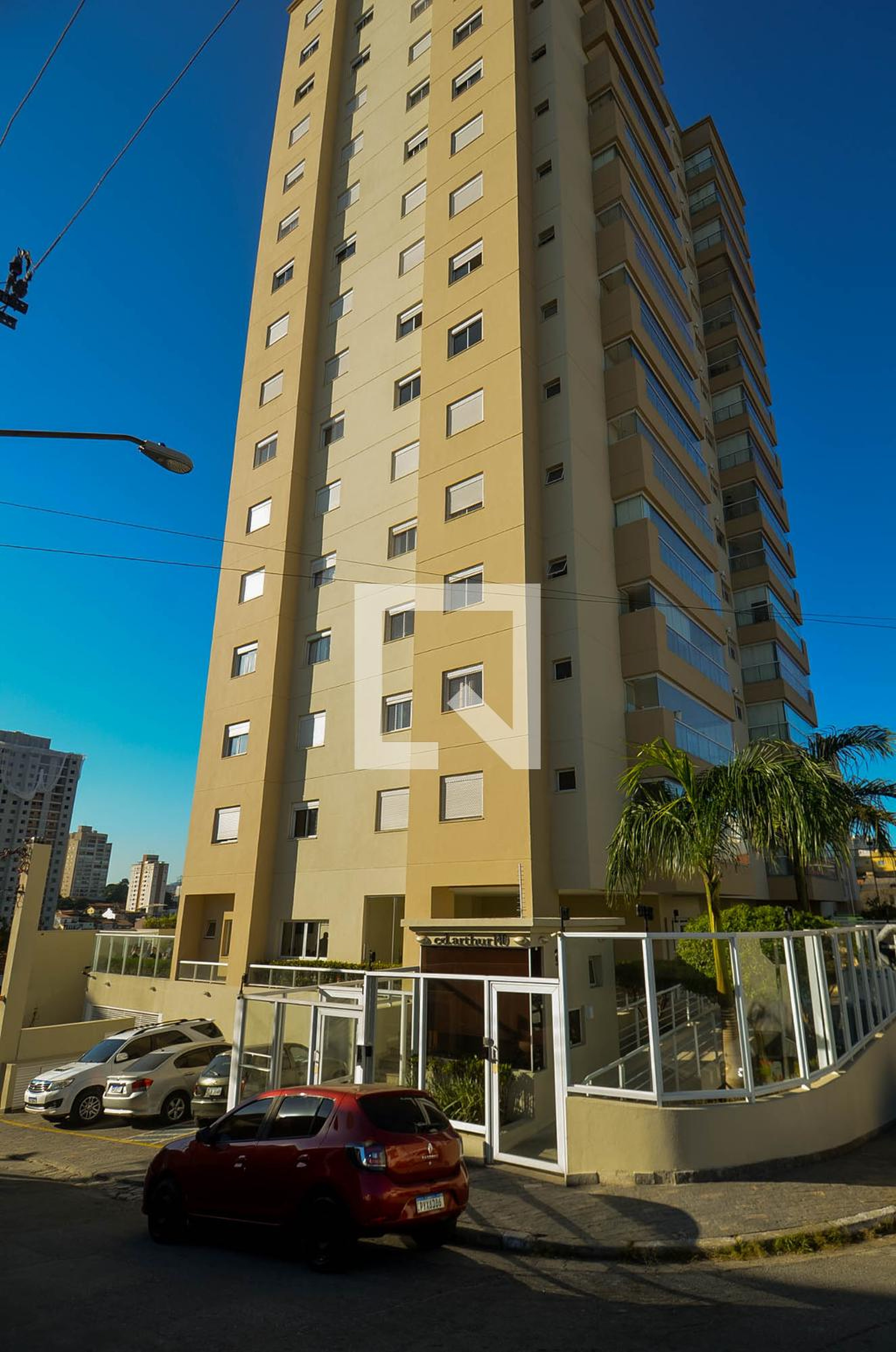 Fachada do Condomínio Edifício Arthur