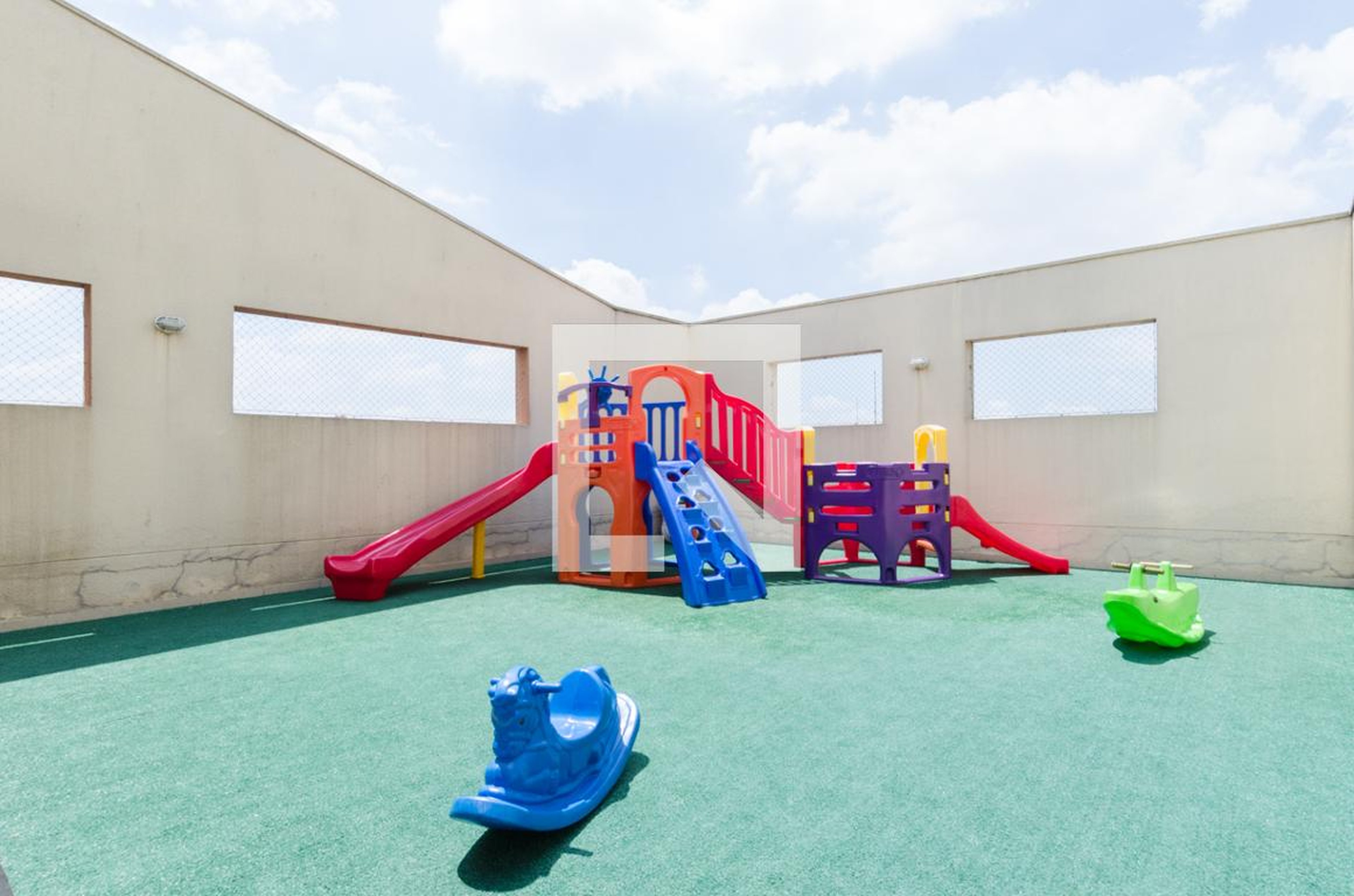 Playground - Le Soleil