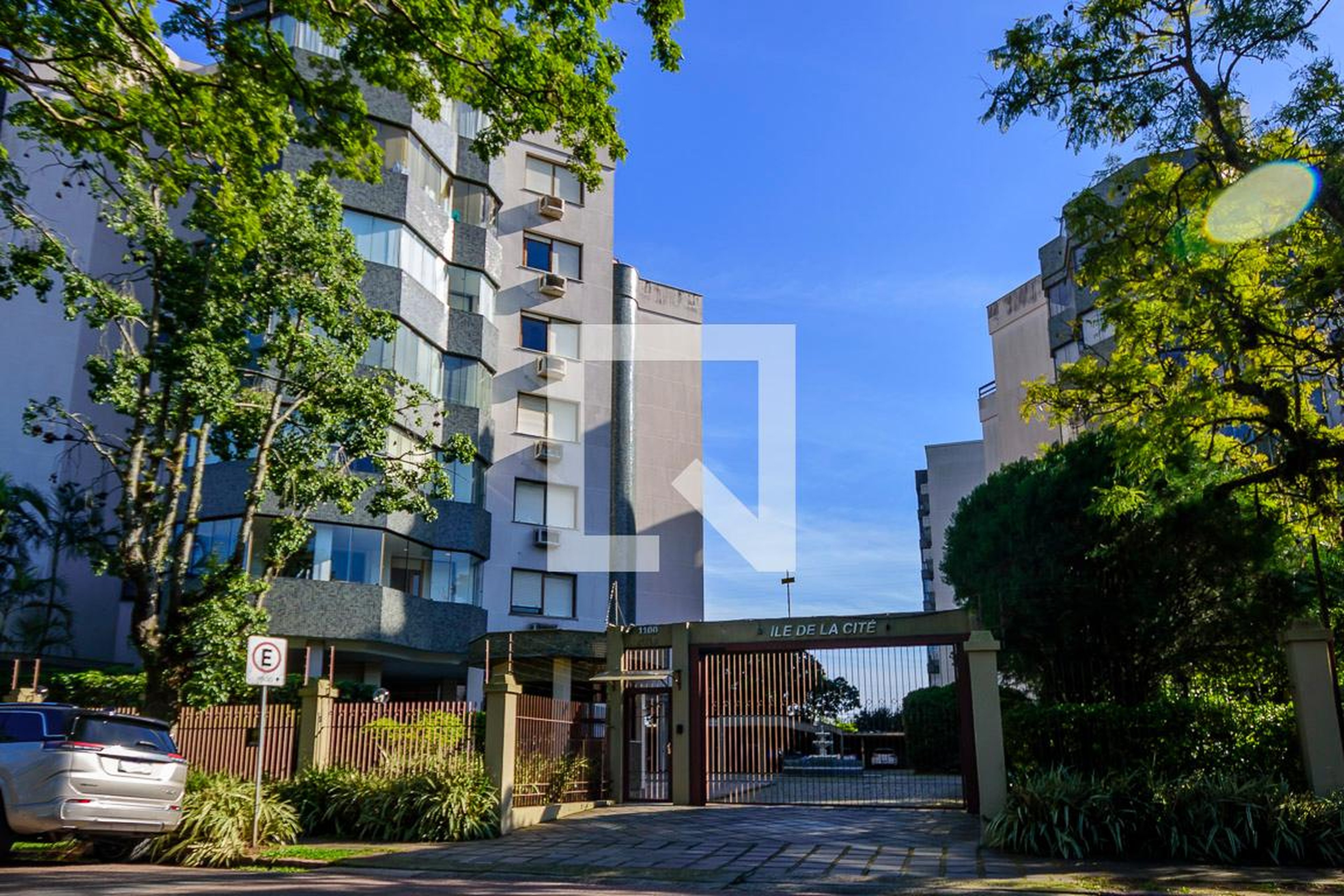 Fachada Condomínio em Rua Doutor Mário Totta, 1110