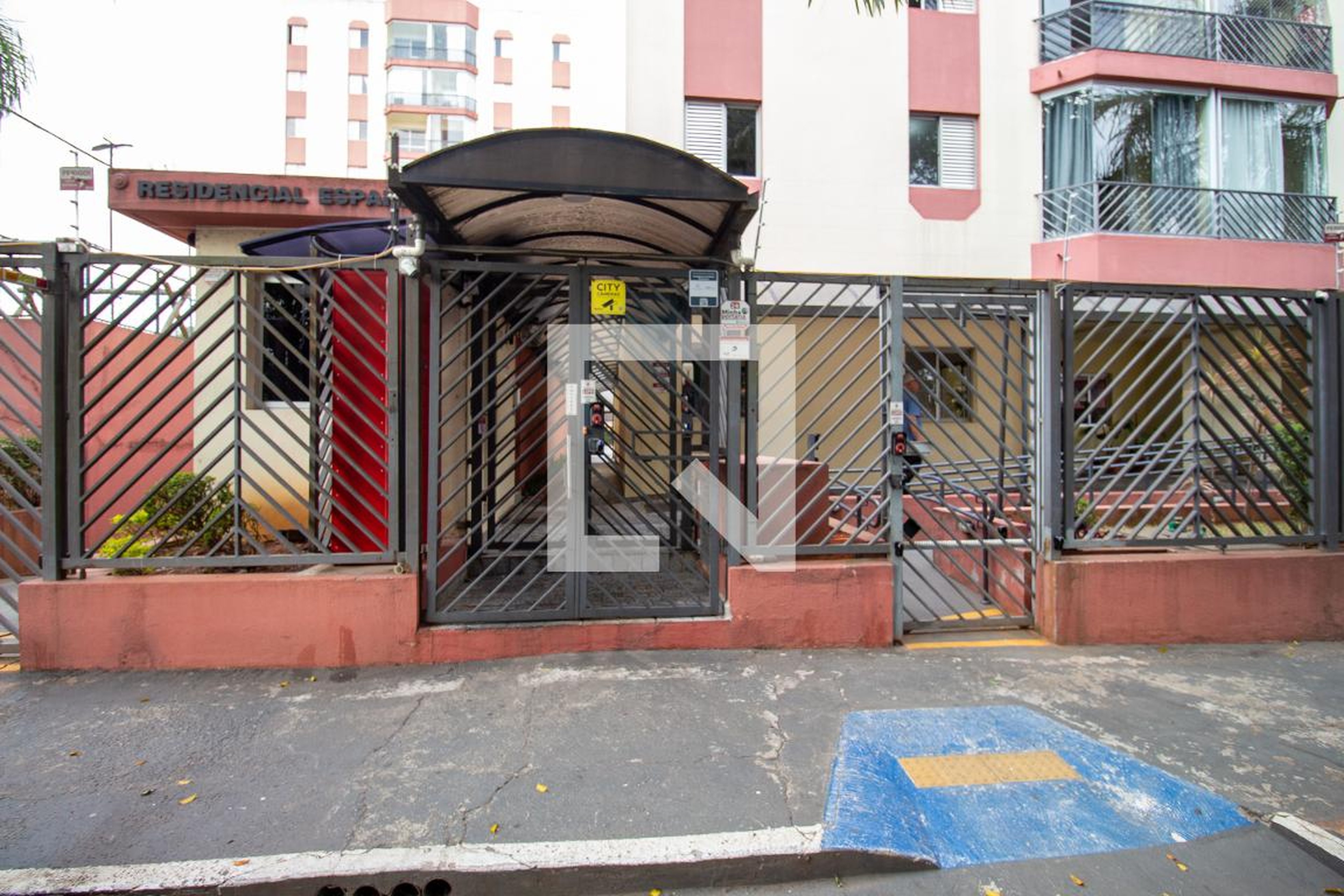 Fachada Condomínio Espanha