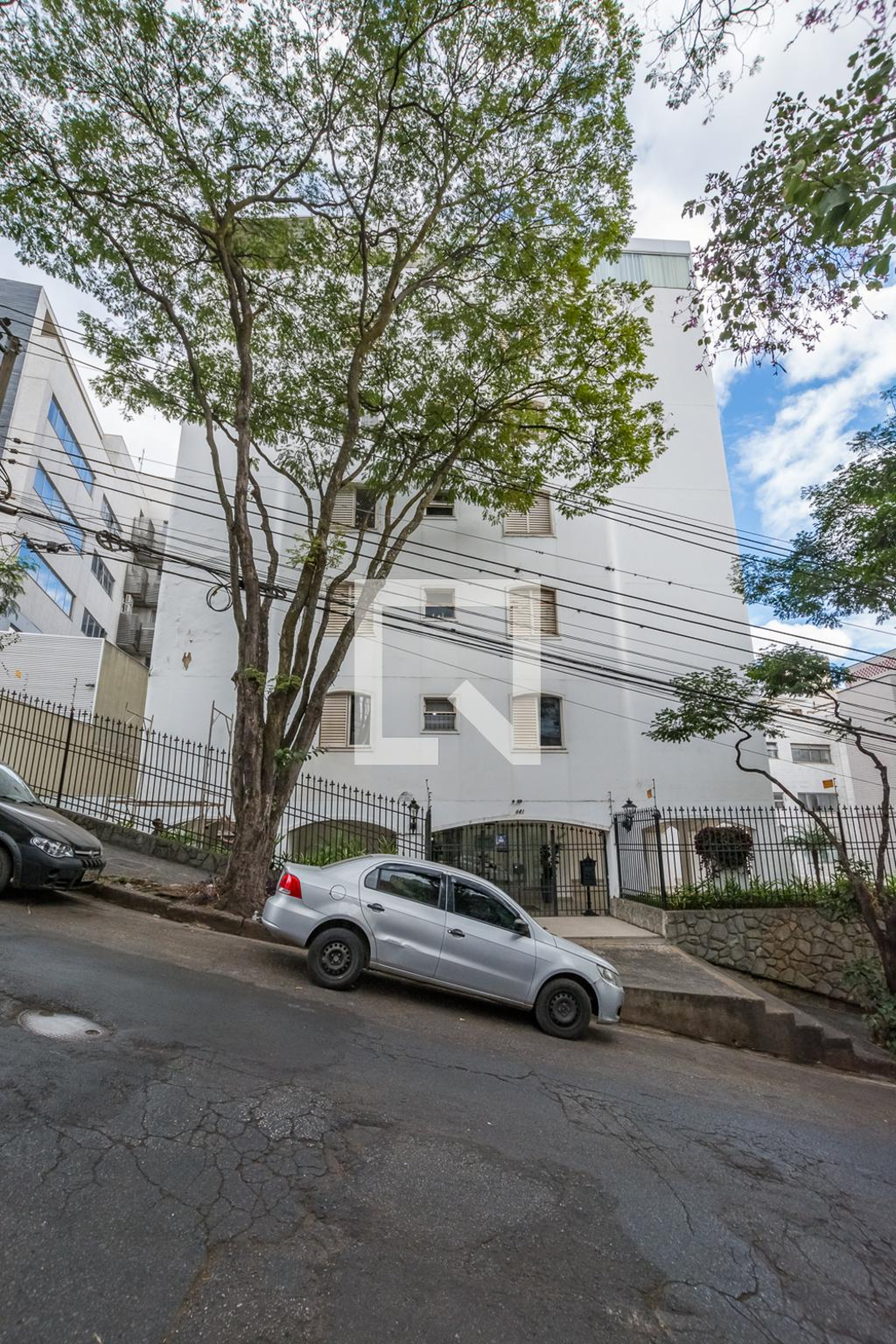 Fachada Condomínio em Rua Centauro, 461