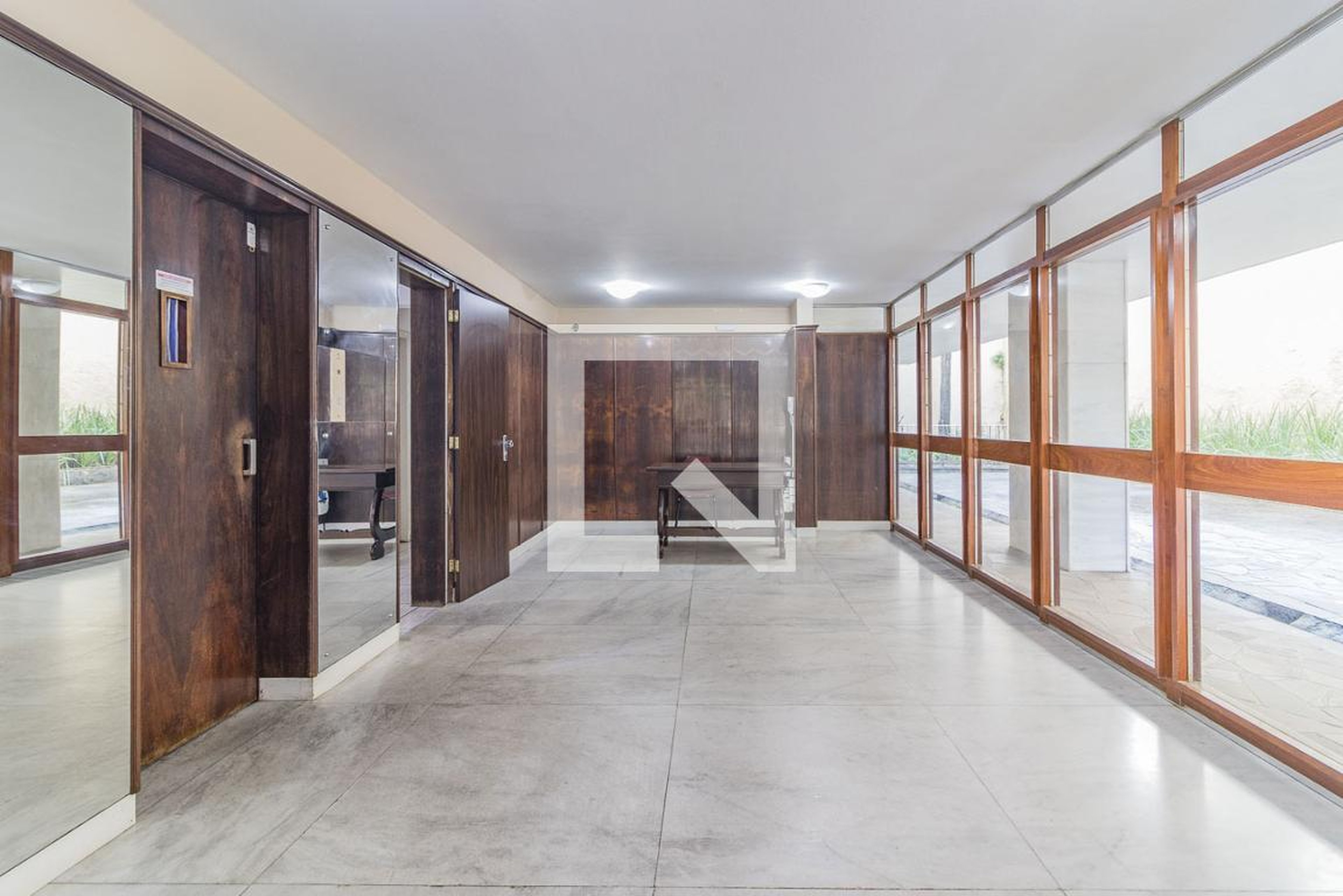 Hall Social - Edifício Barão de Três Serros