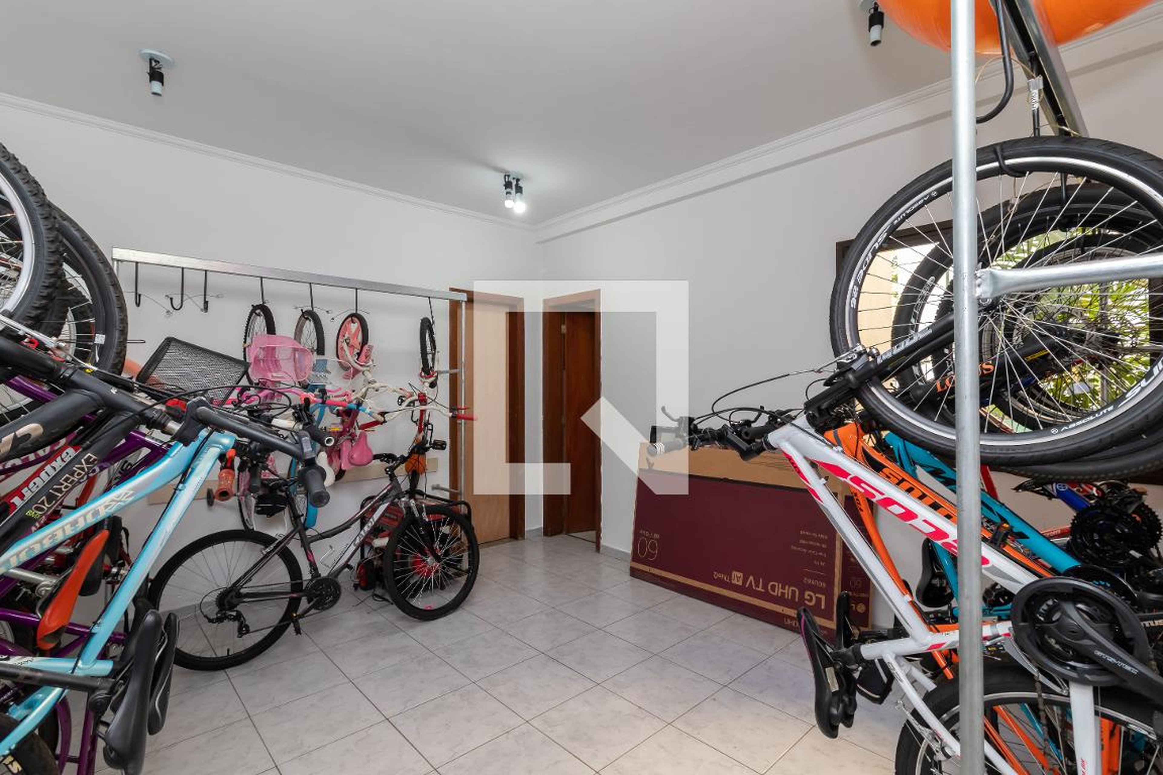 Bicicletário - Maison Tayar