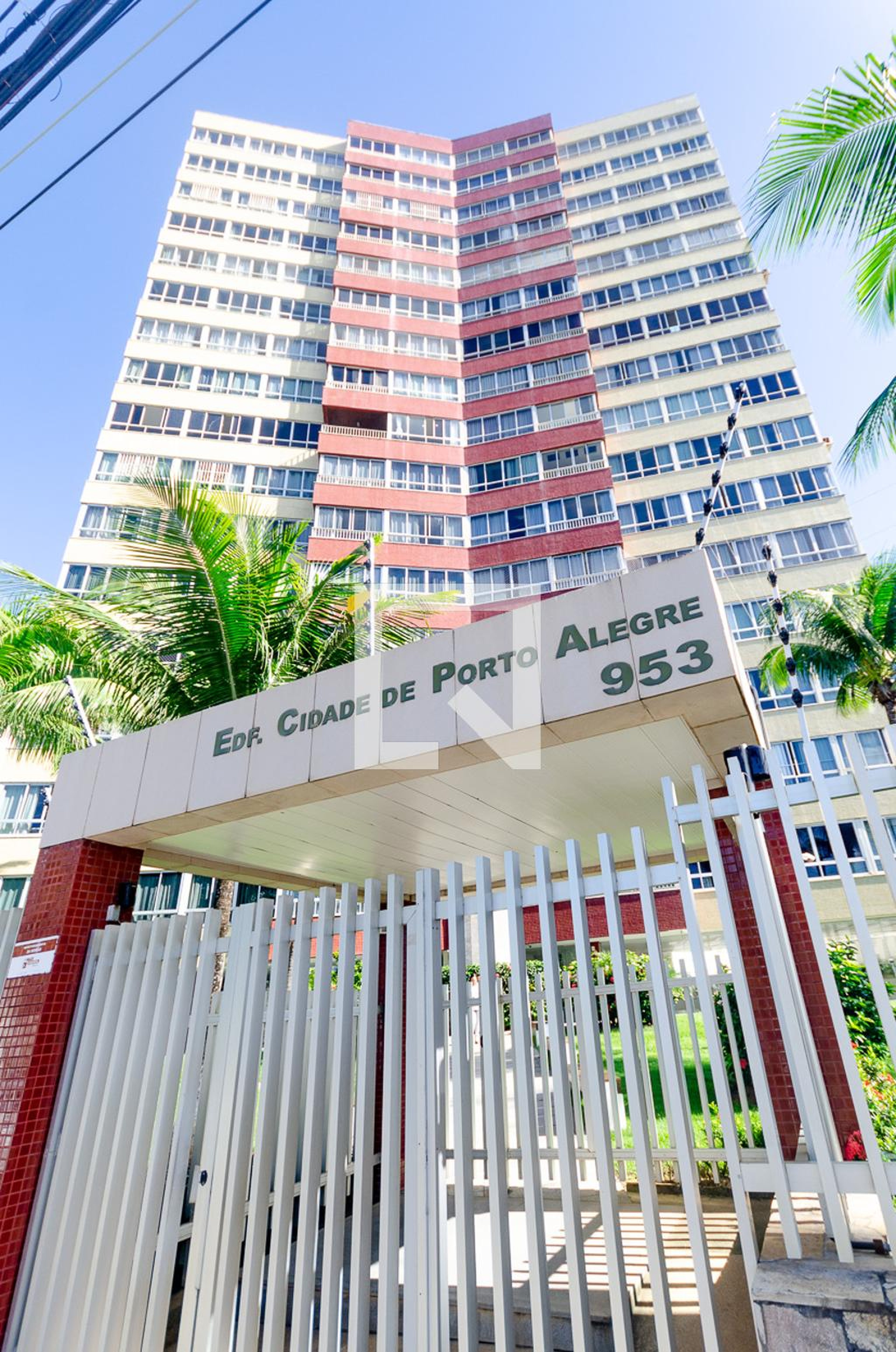 Fachada do Condomínio Edifício Cidade de Porto Alegre