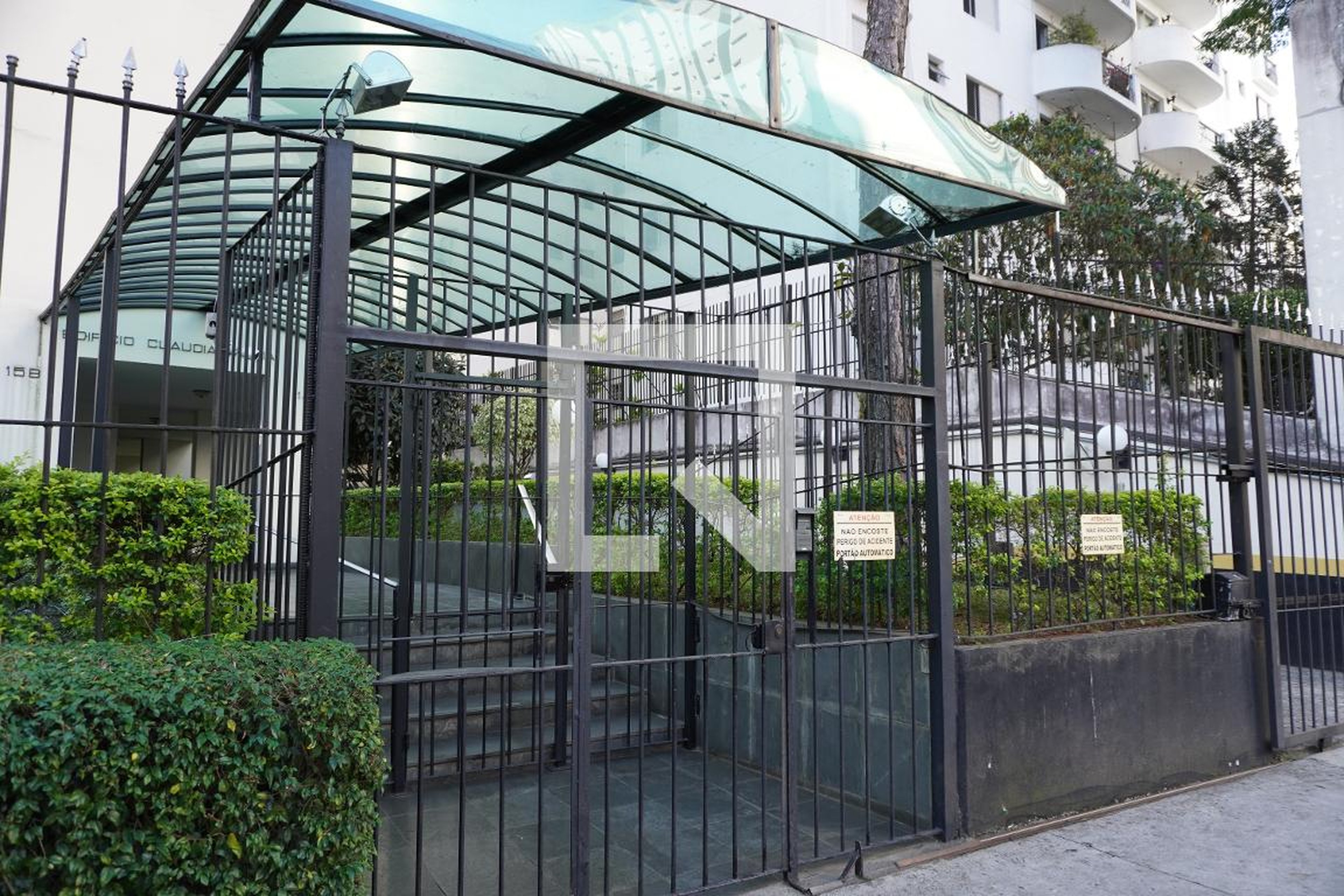 Fachada Condomínio Claudia Maria