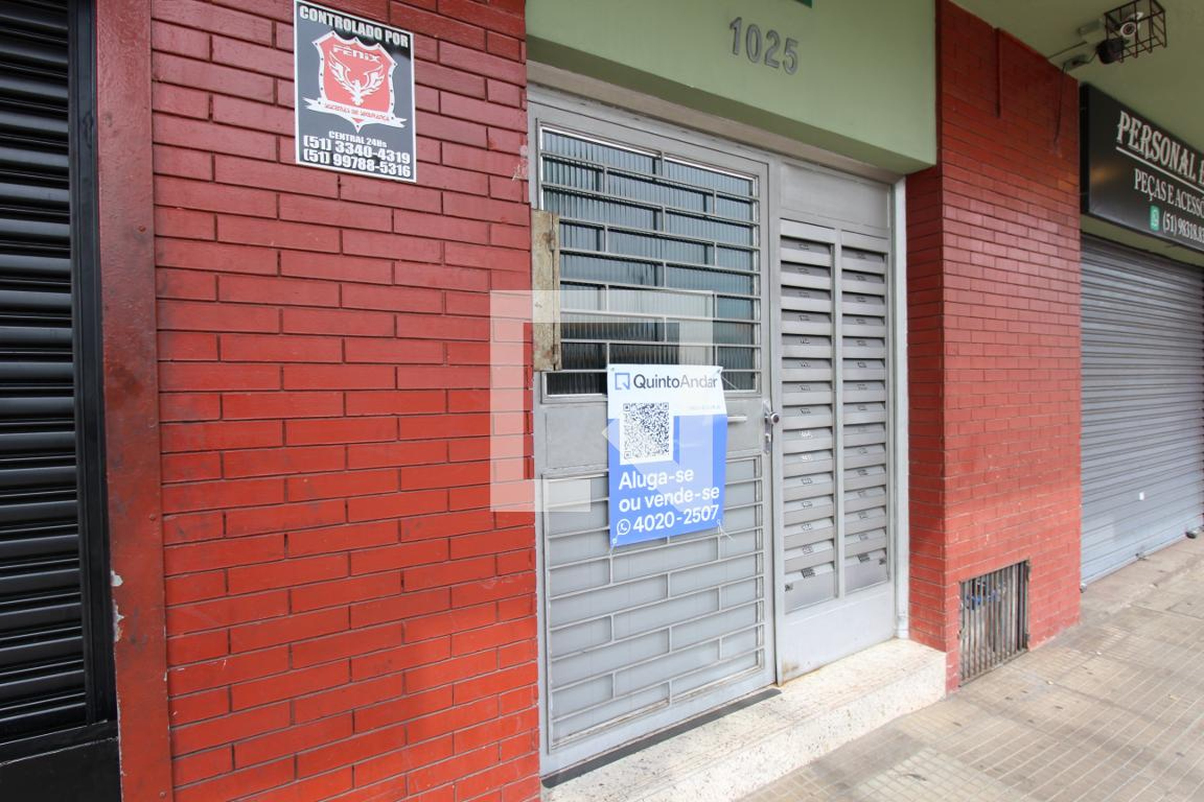 Fachada Condomínio em Avenida Farrapos, 1400