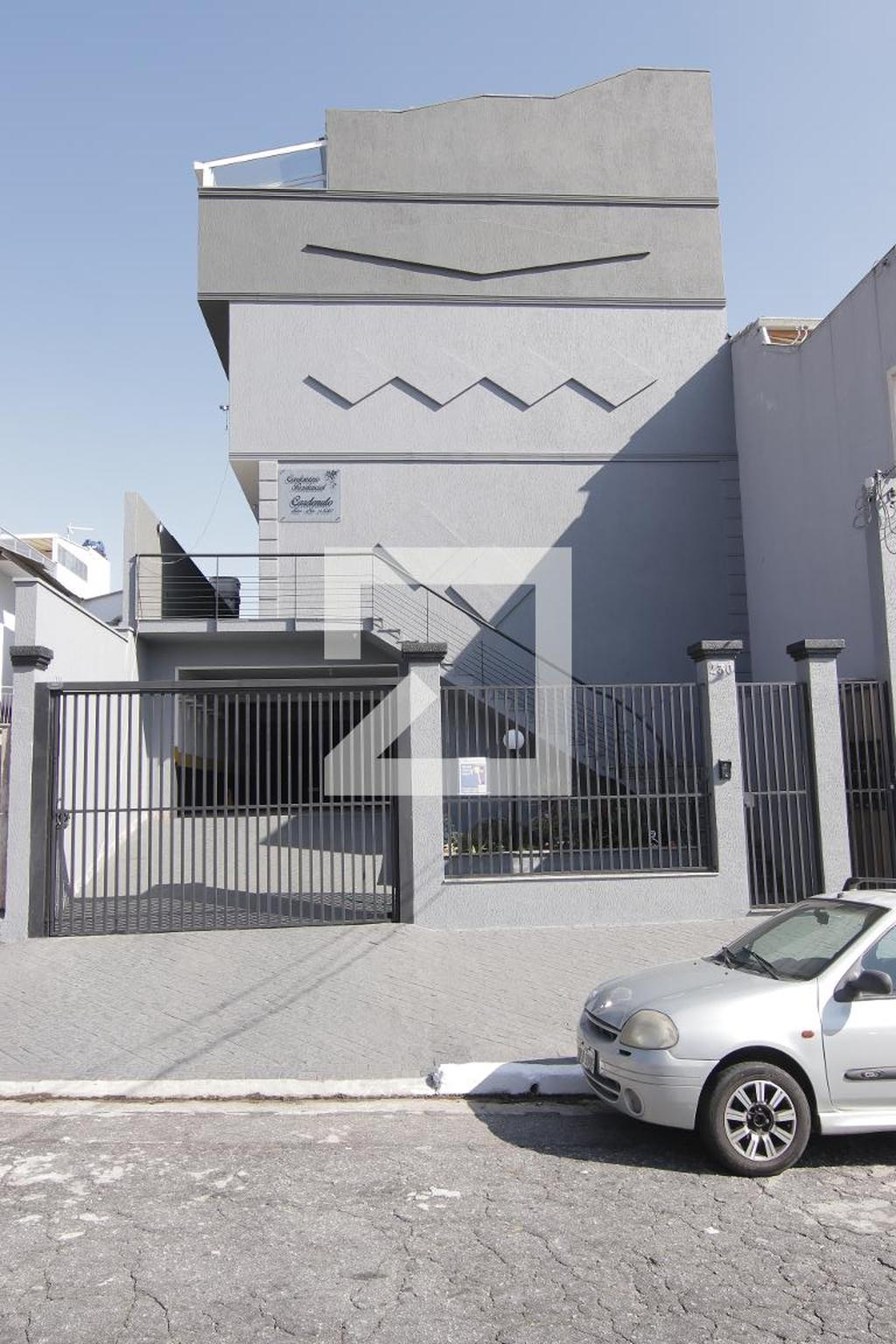 Fachada Condomínio em Rua Neá, 430