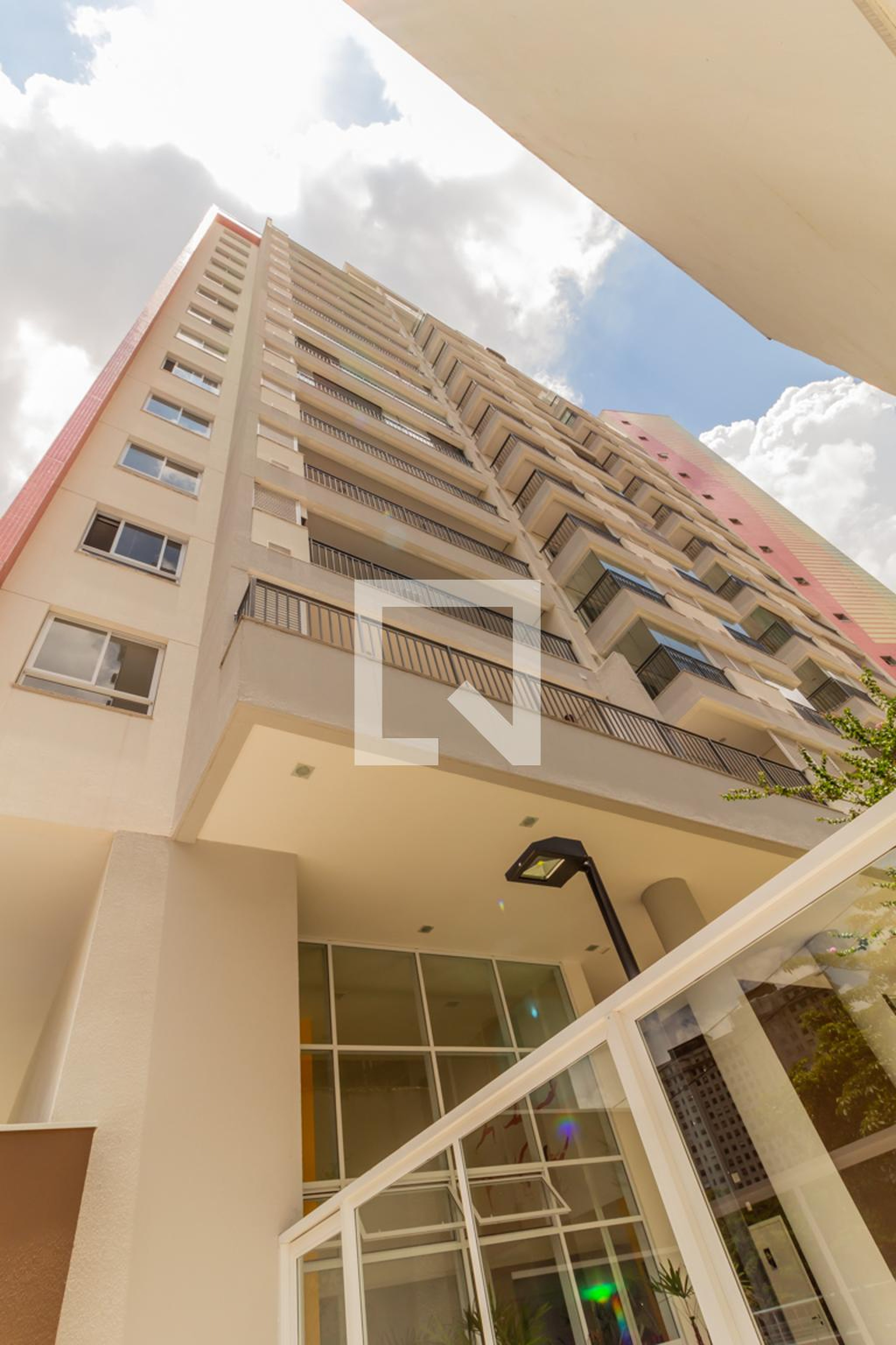 Fachada do Prédio Condomínio Bandeira Paulicéia