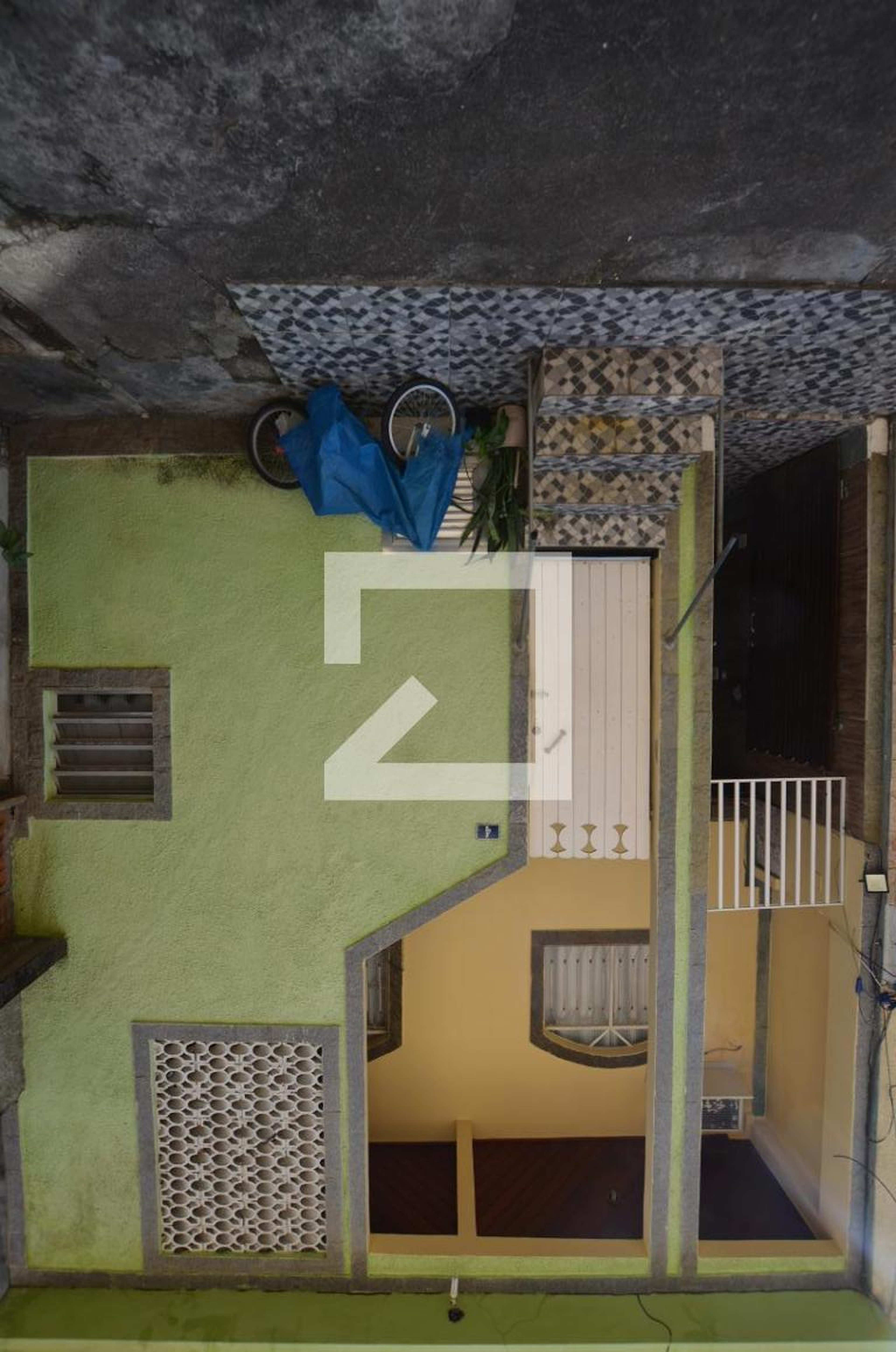 Fachada Condomínio em Rua Doutor Gonçalves Lima, 434