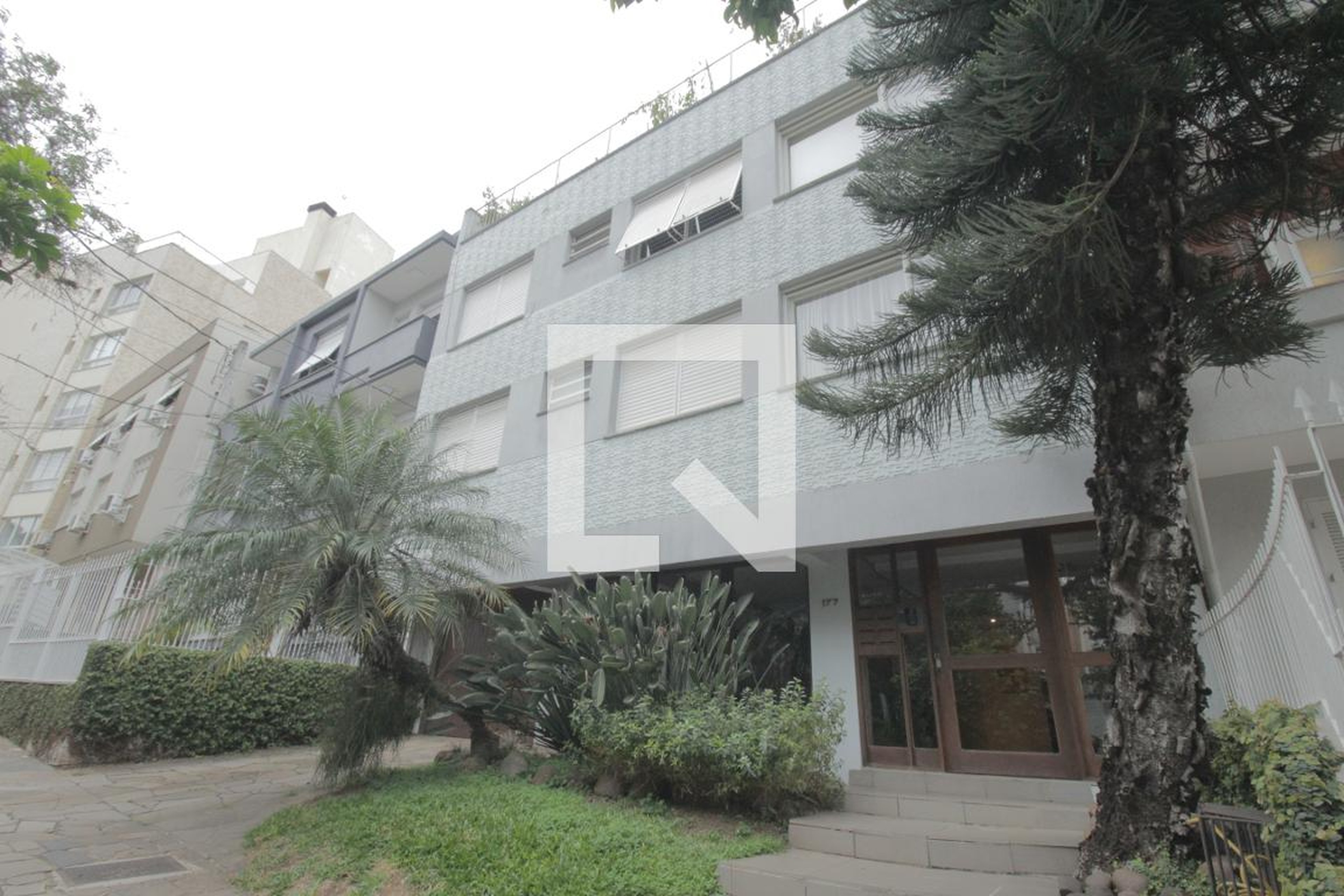 Fachada Condomínio em Avenida Lavras, 177