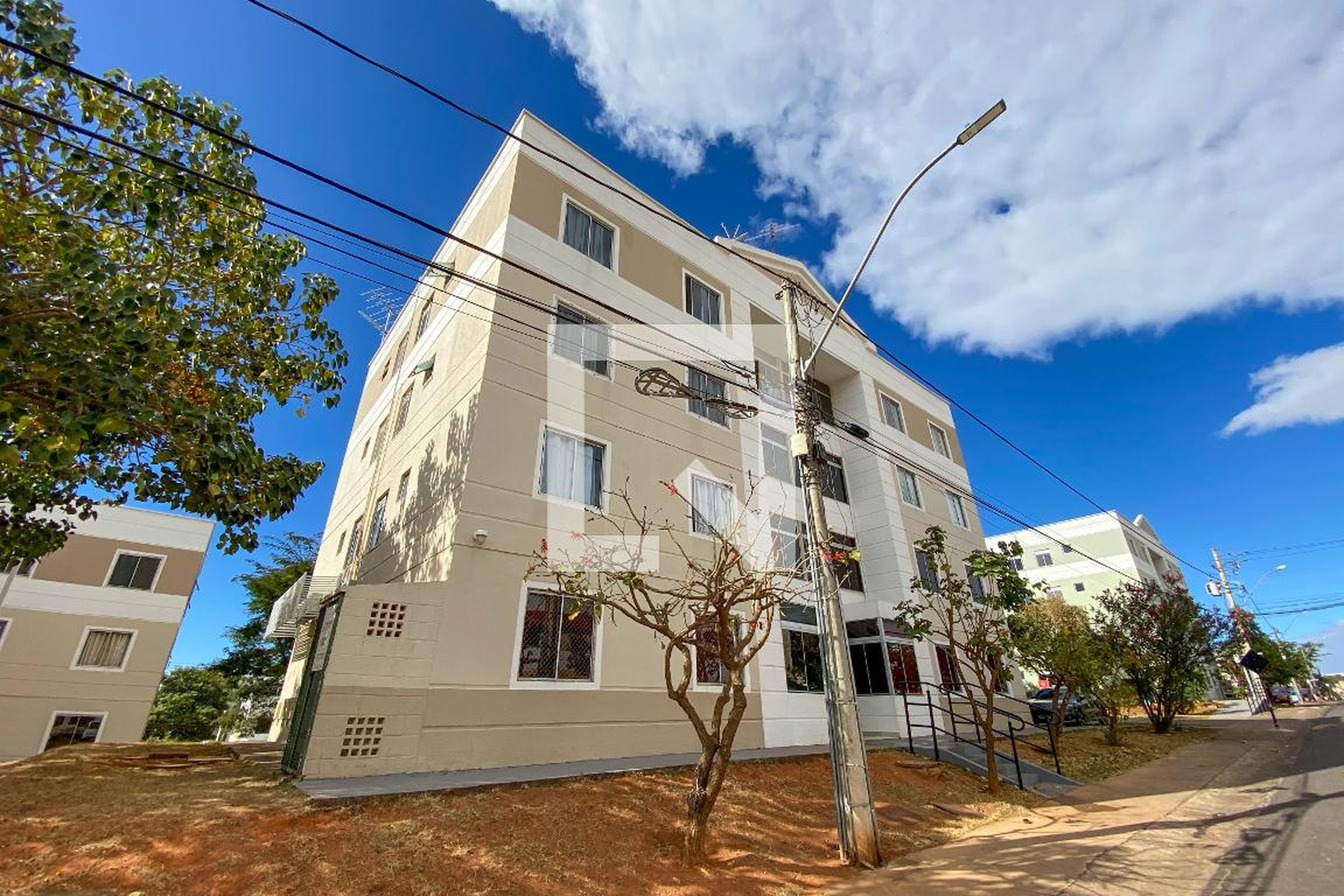 Fachada Condomínio em Quadra Qc 10 Rua D Torre D 1, 13