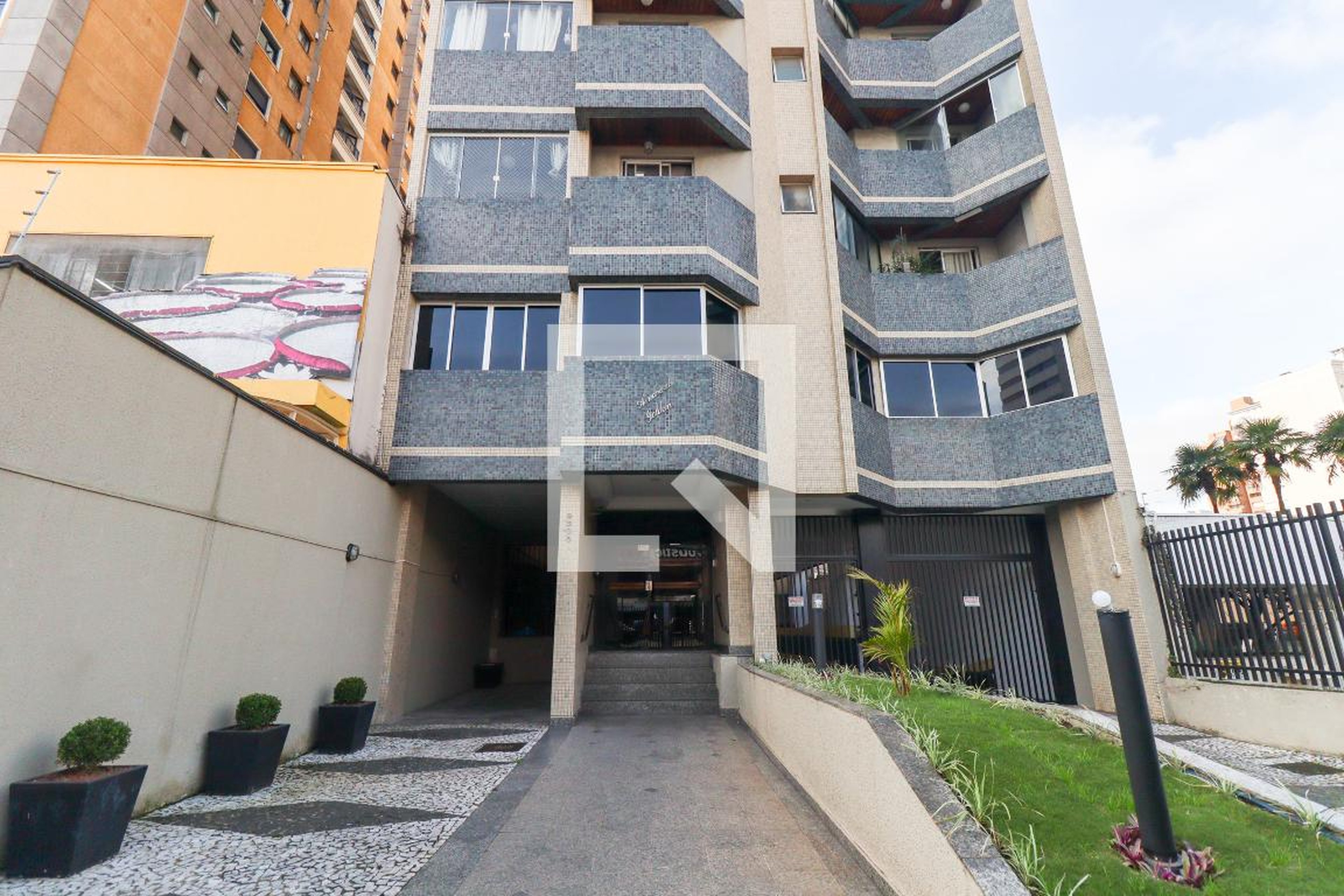 Entrada - Andraus Golden