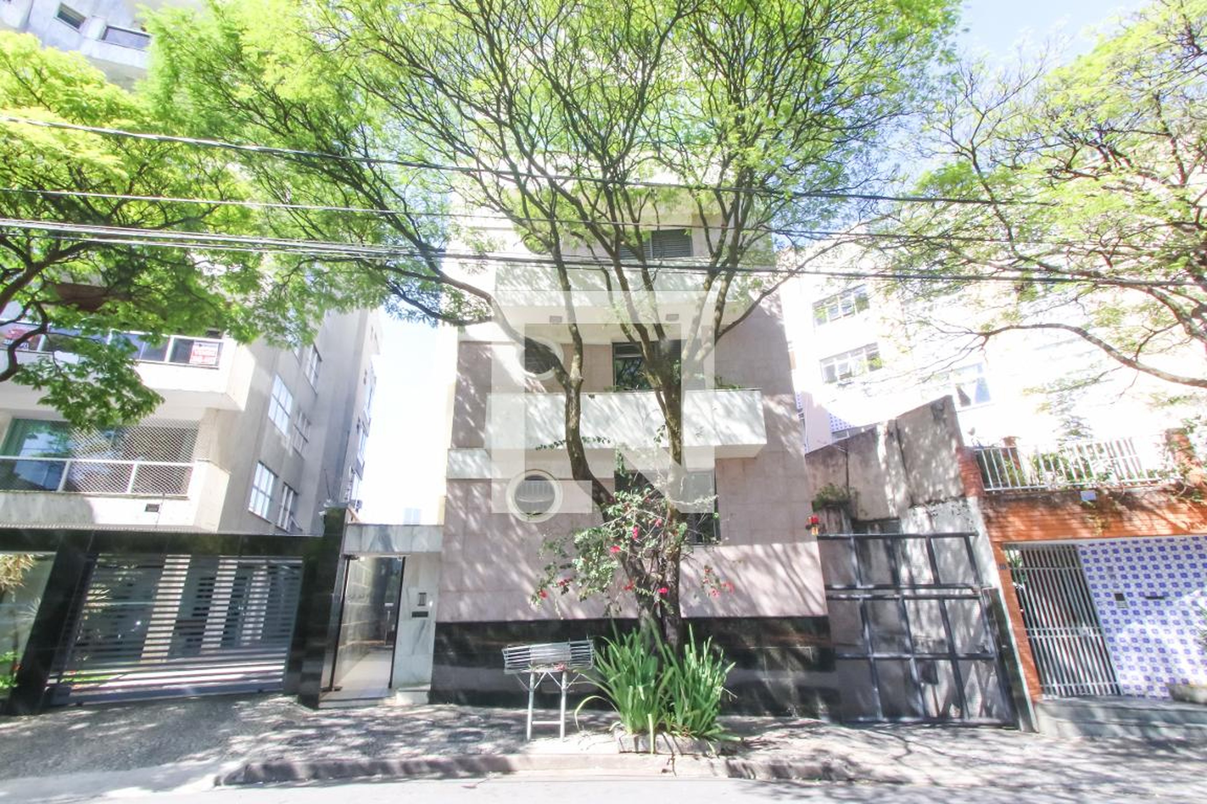 Fachada Condomínio em Praça Cairo, 34