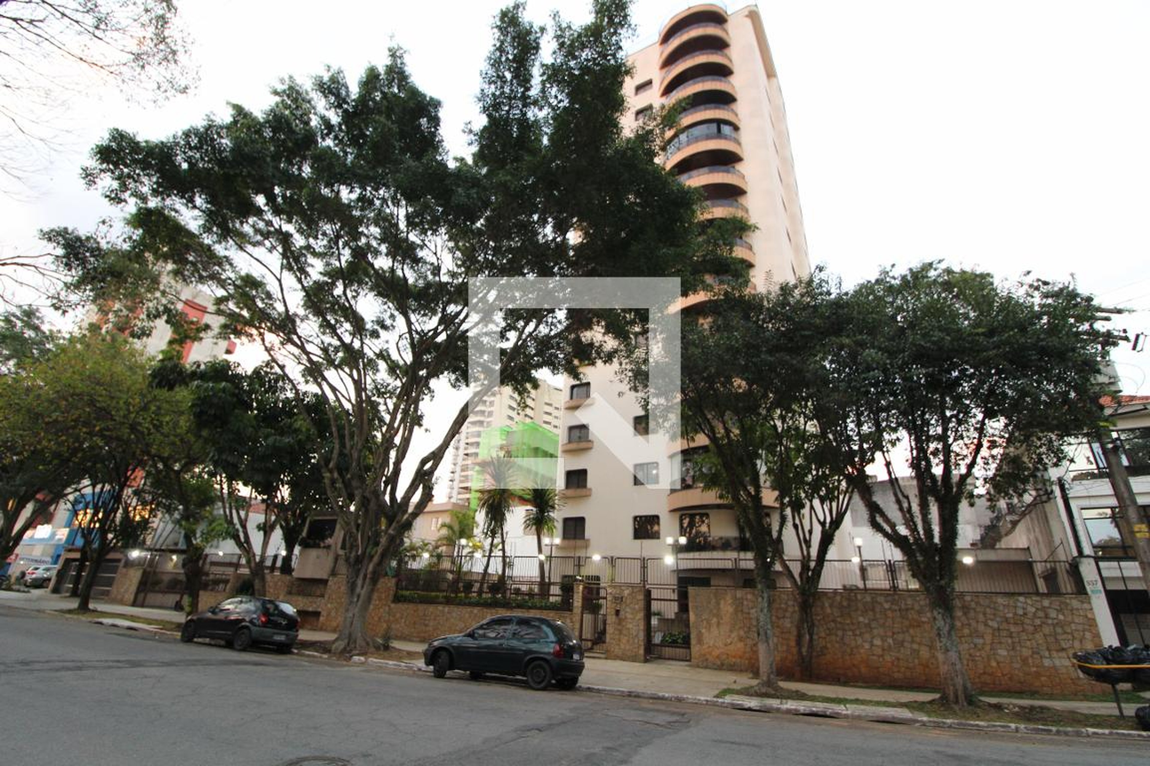 Fachada Edifício Castel di Monaco