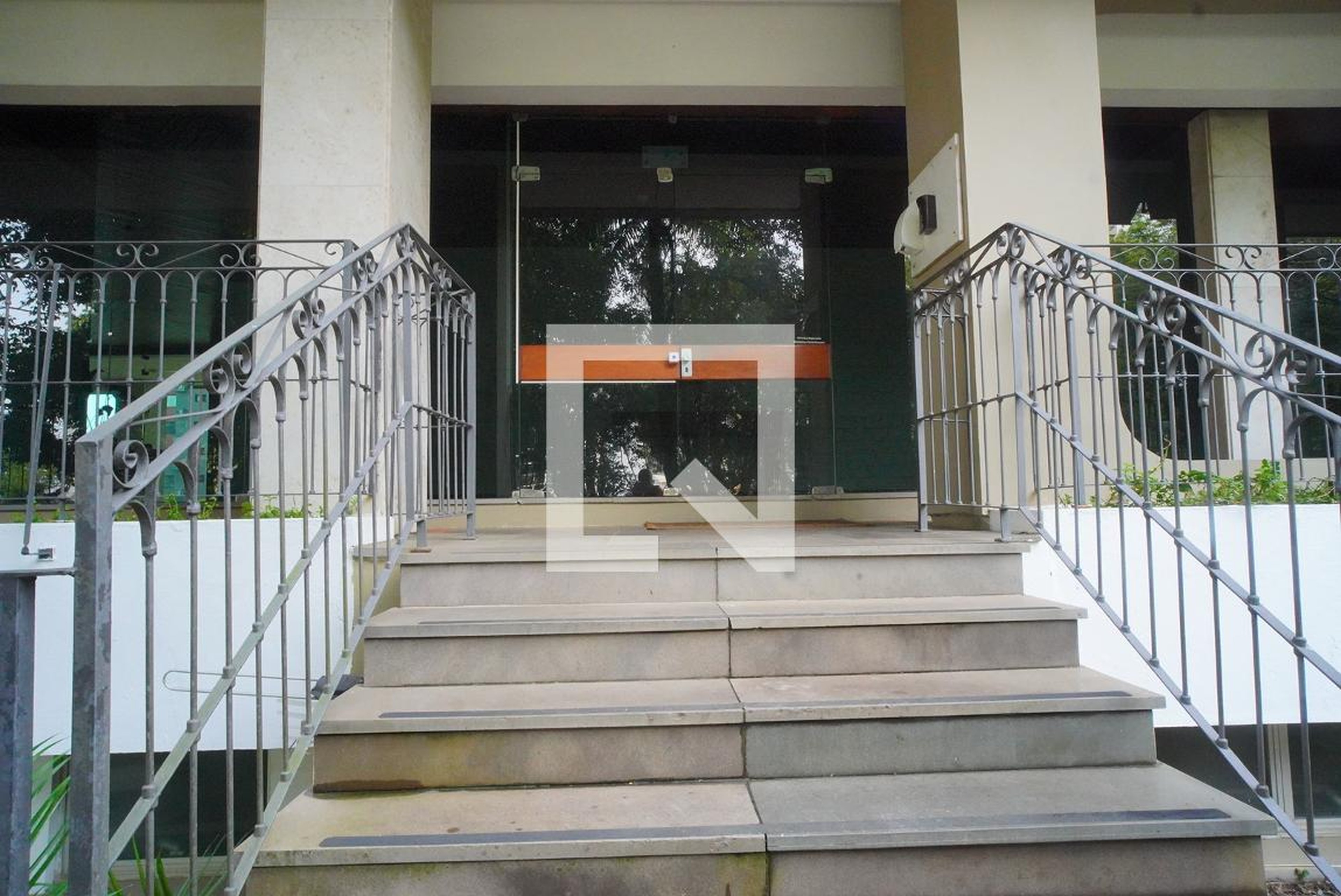 Hall de entrada - Portal Carlos Gomes