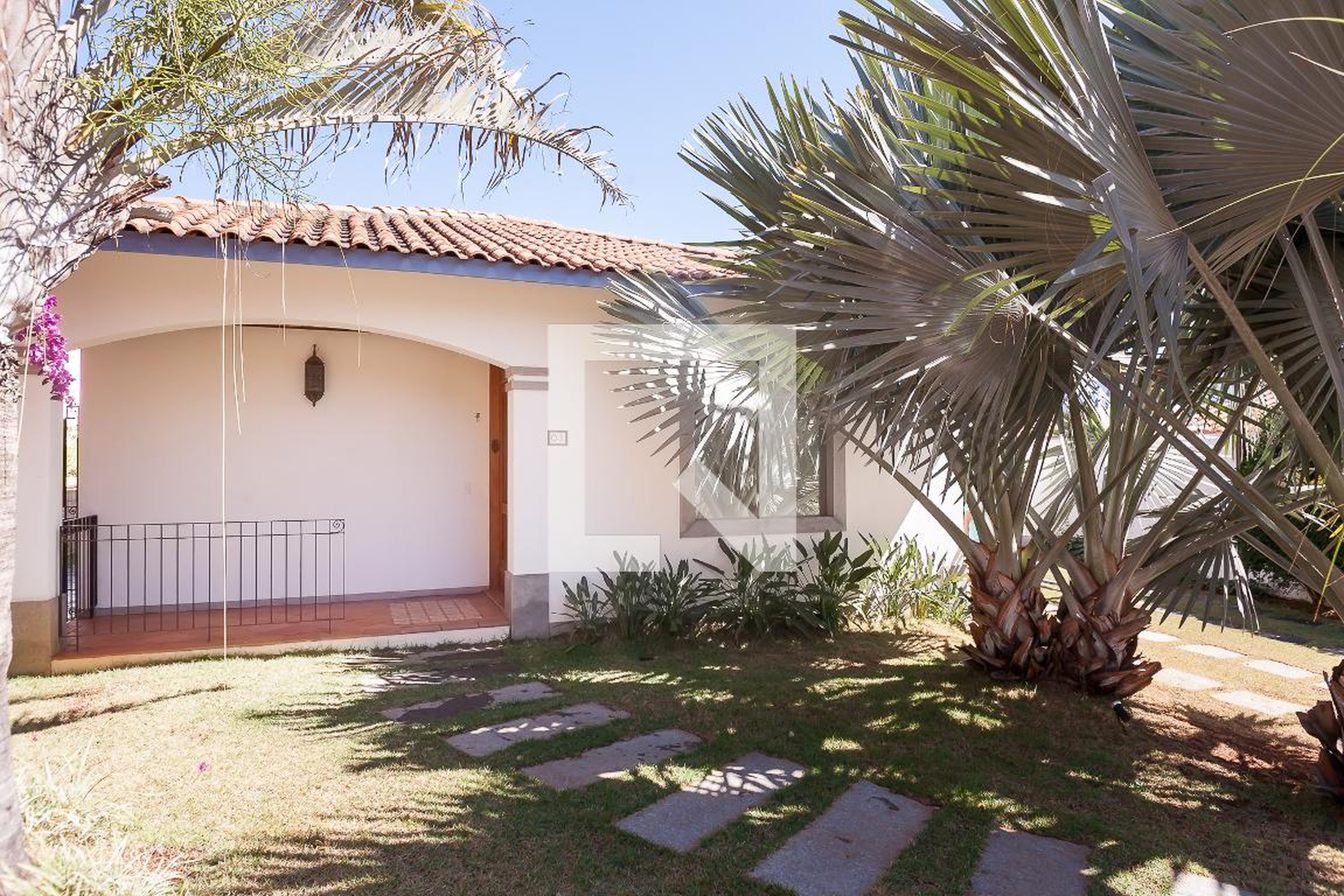 Fachada Condomínio em Avenida José de Abreu Primo, 99