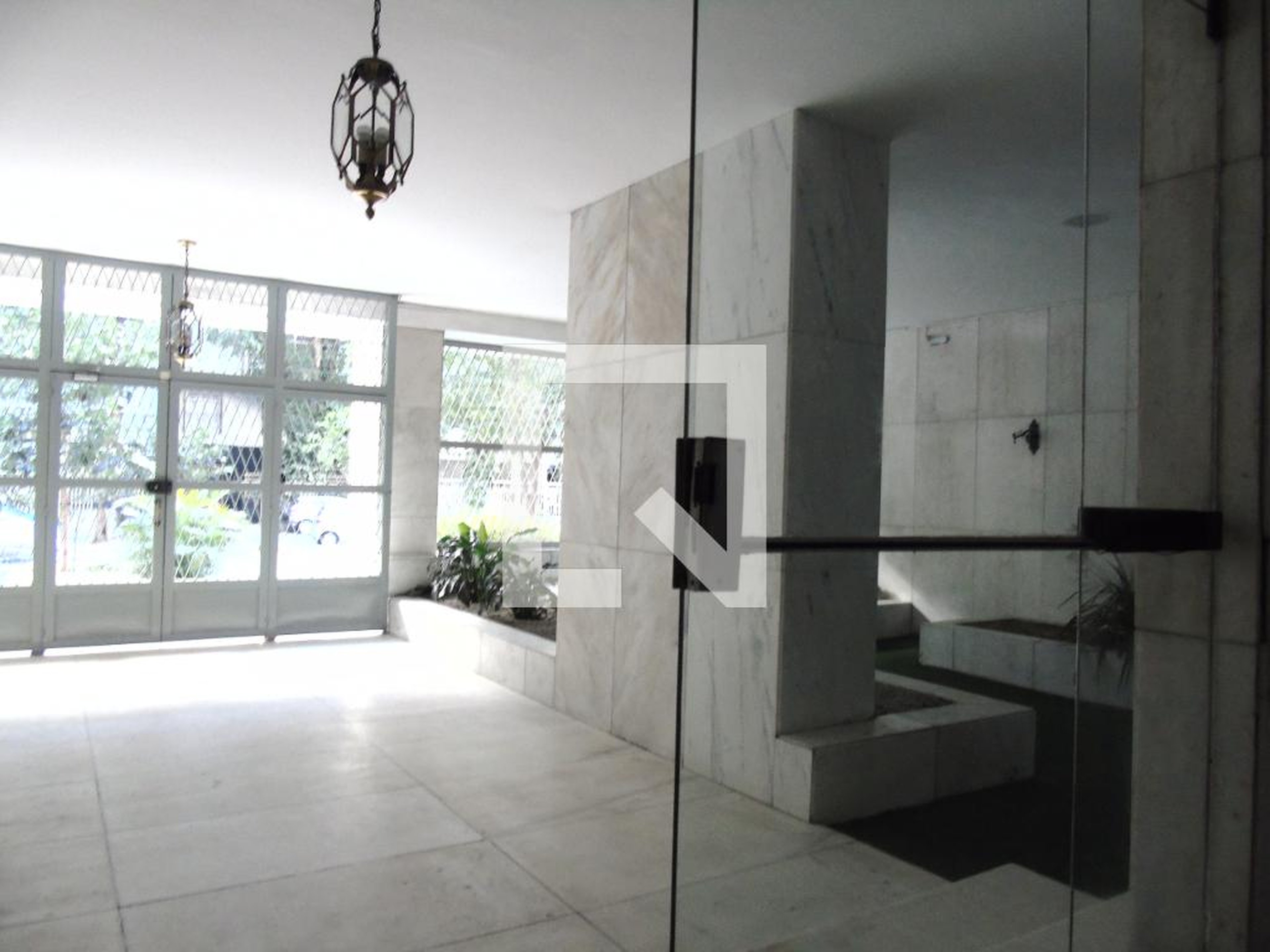 Hall de entrada - Edifício 14 de Julho