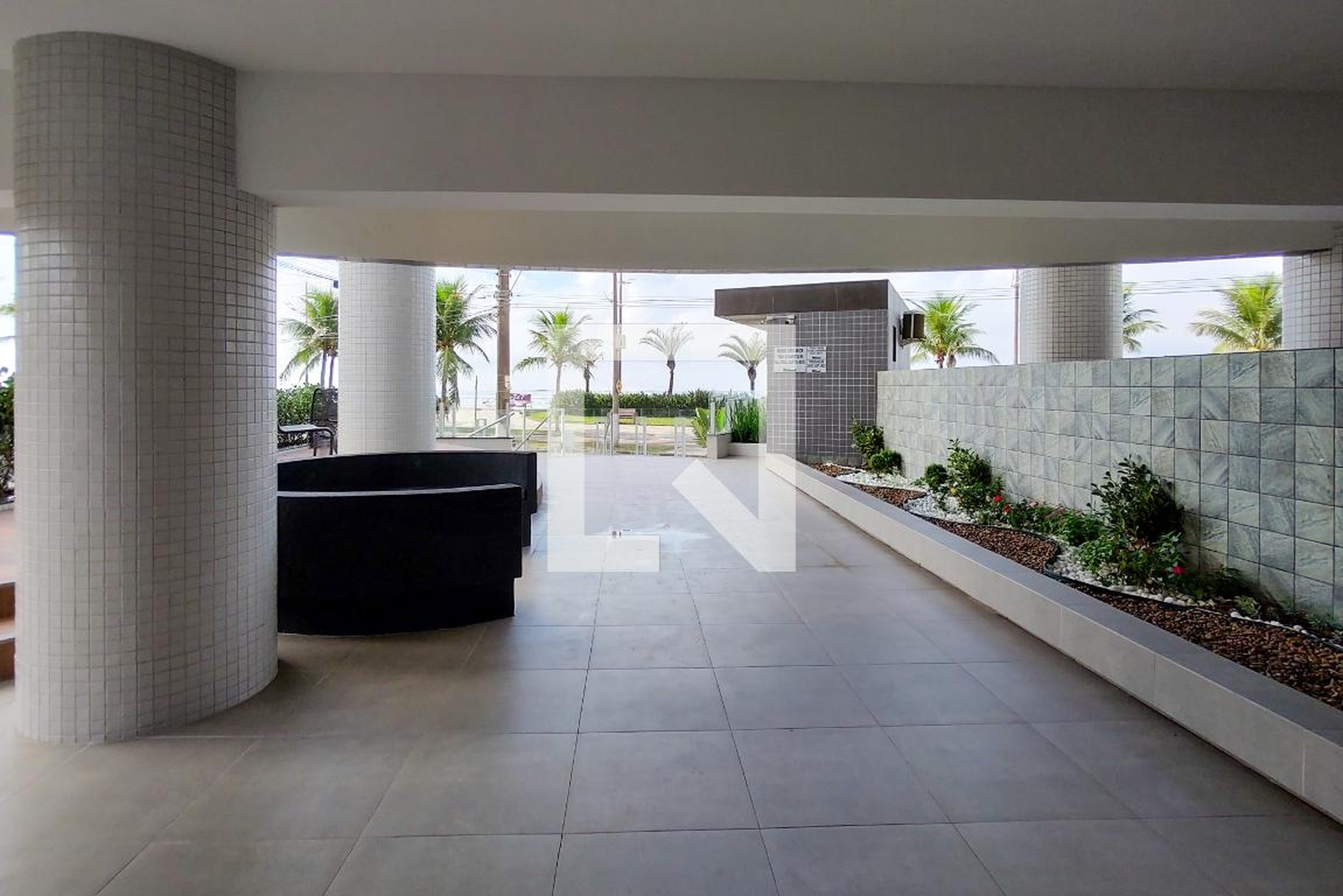 Entrada - Diamond House Residence