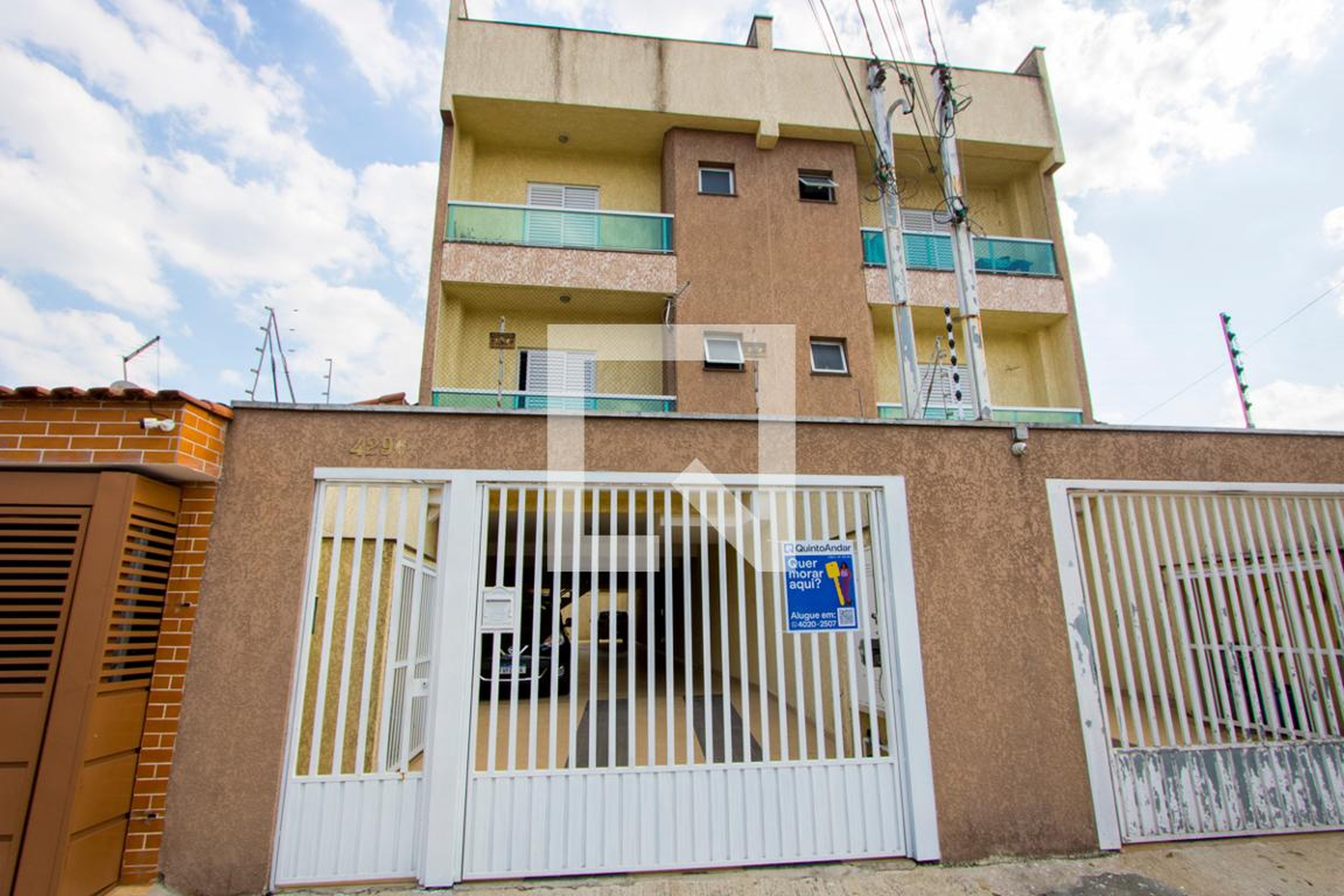 Fachada Condomínio em Avenida Dom Pedro I, 4296