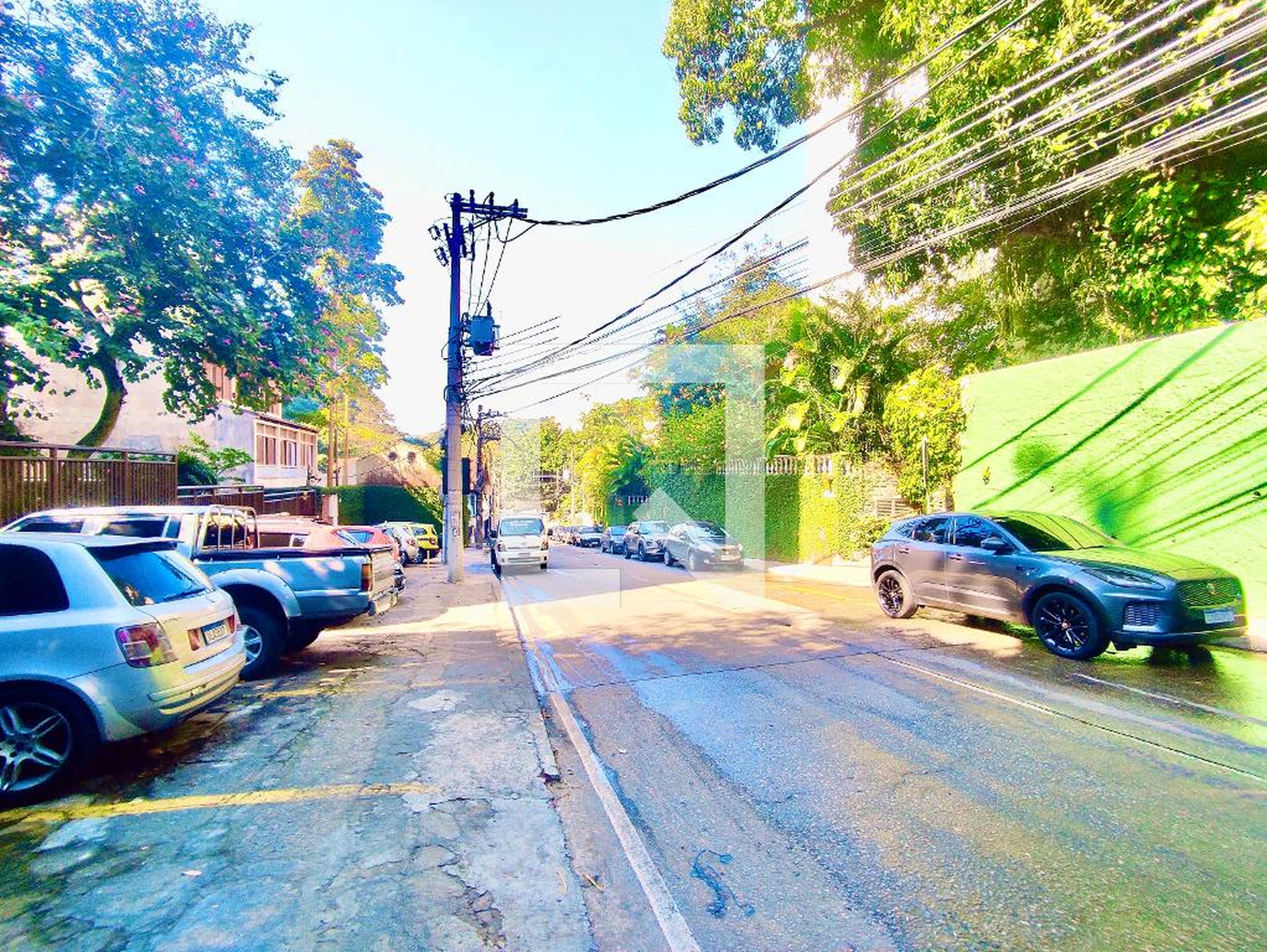 Entrada - Edifício Montserrat