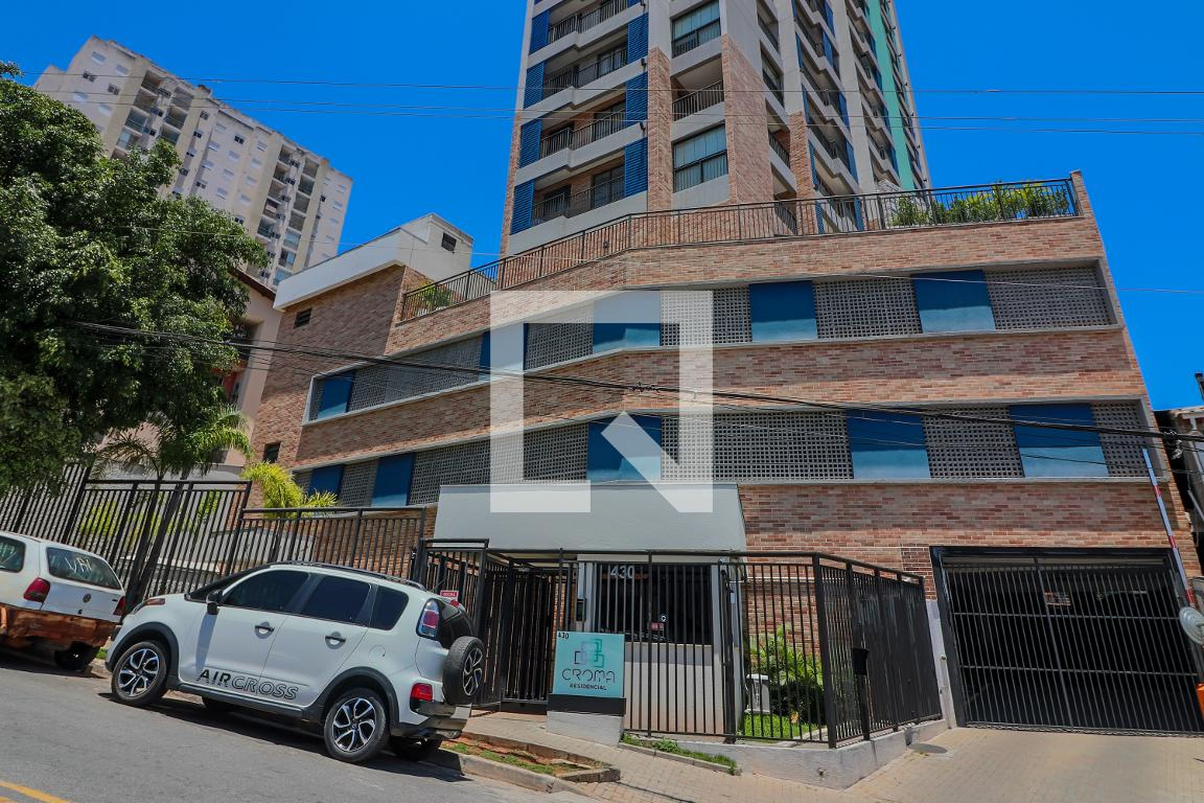 Fachada do Condomínio Condomínio Chroma