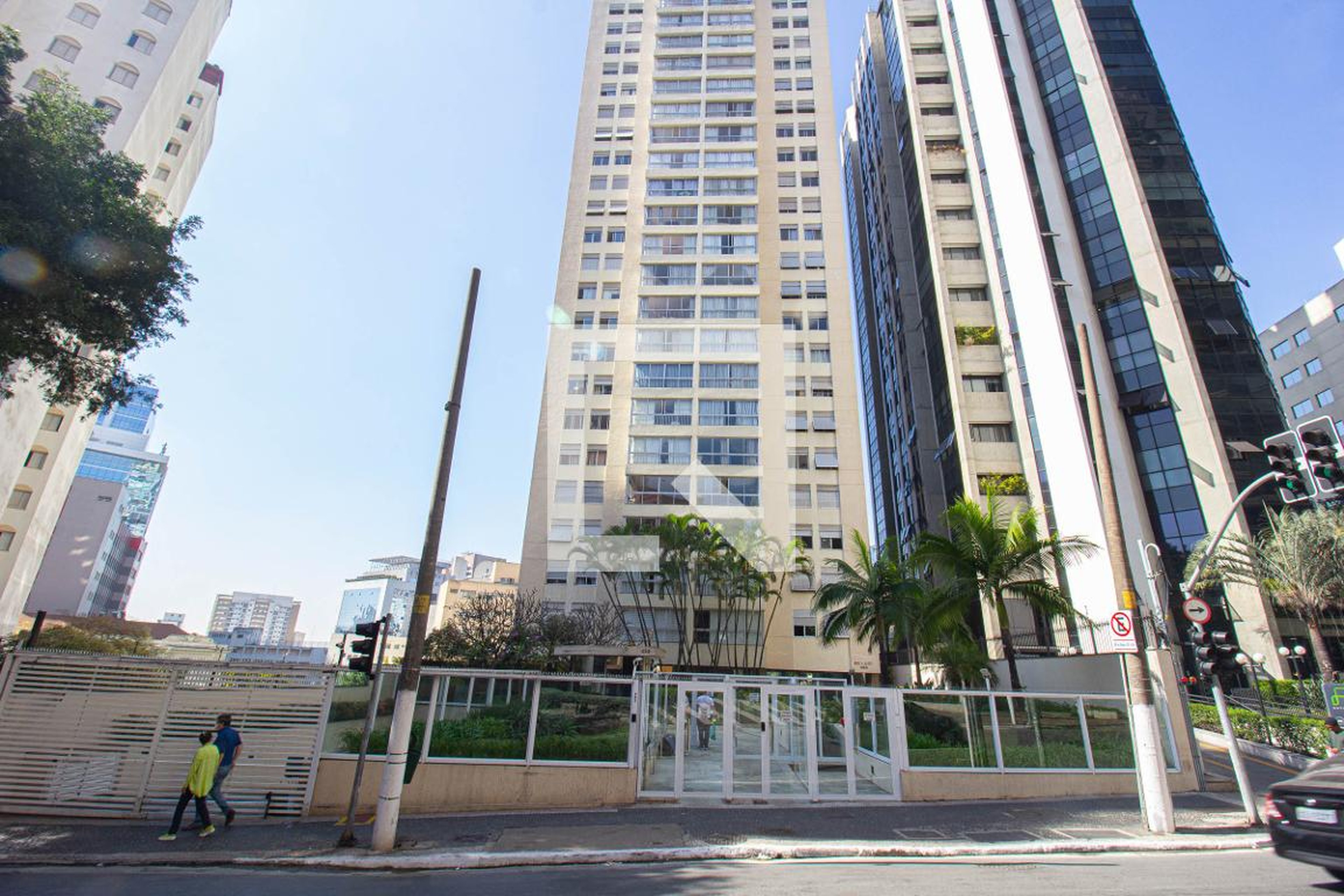 Fachada do Prédio Condomínio Luci