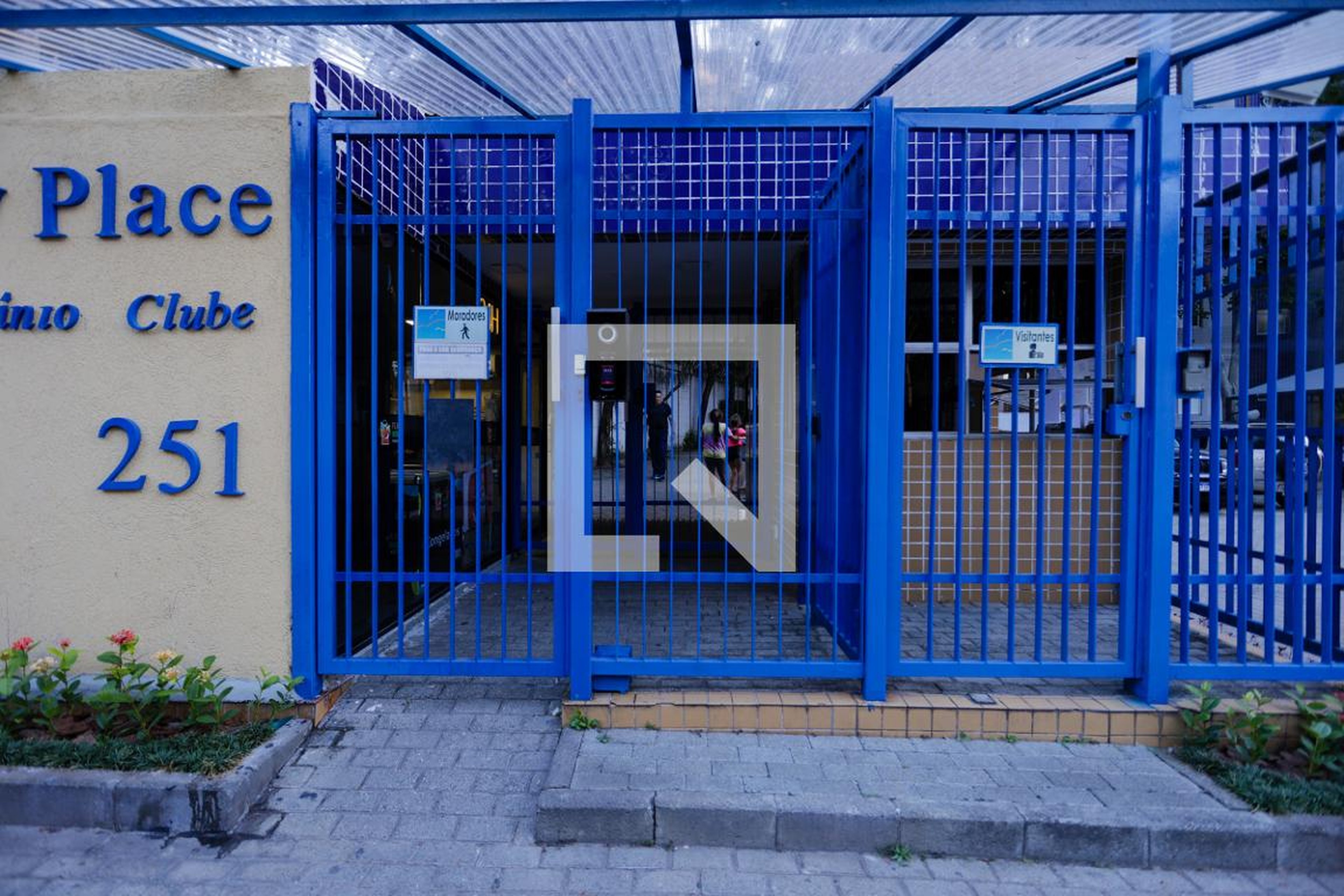 Fachada do condomínio Condomínio New Place