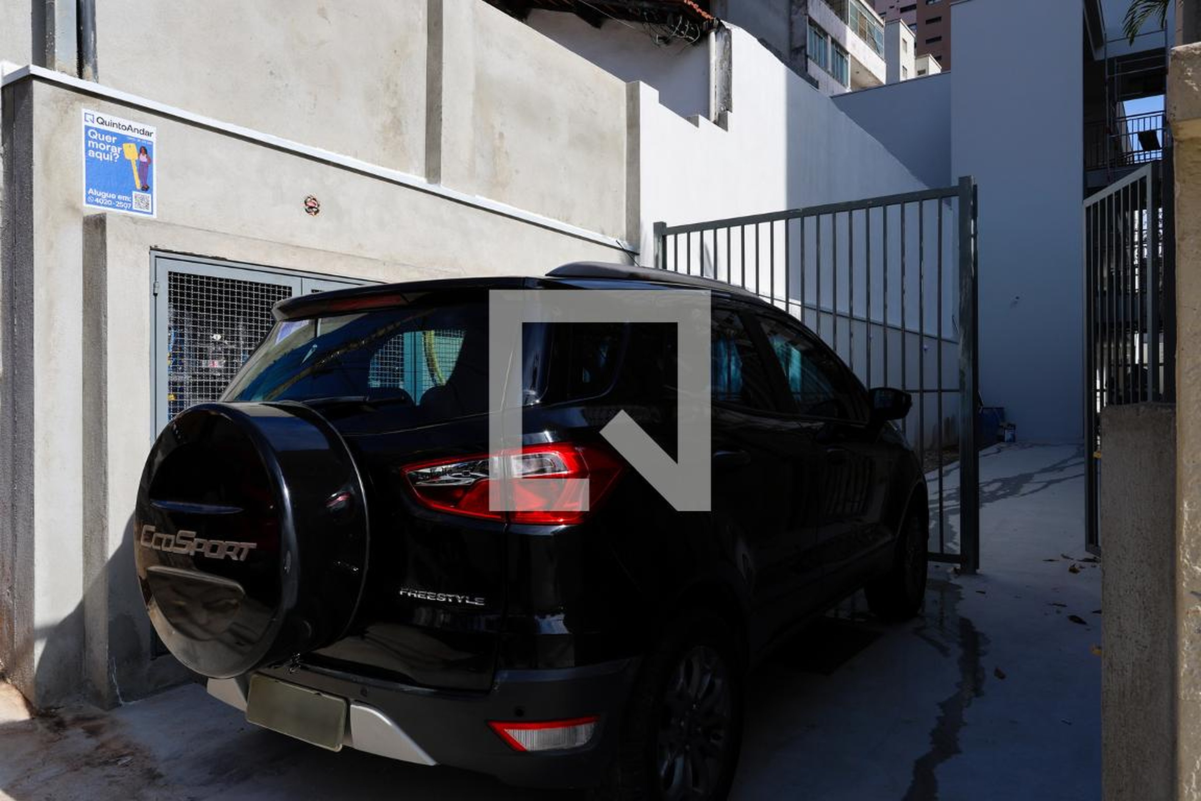 Fachada do condomínio Condomínio em Rua Luís Augusto Paschoal, 55