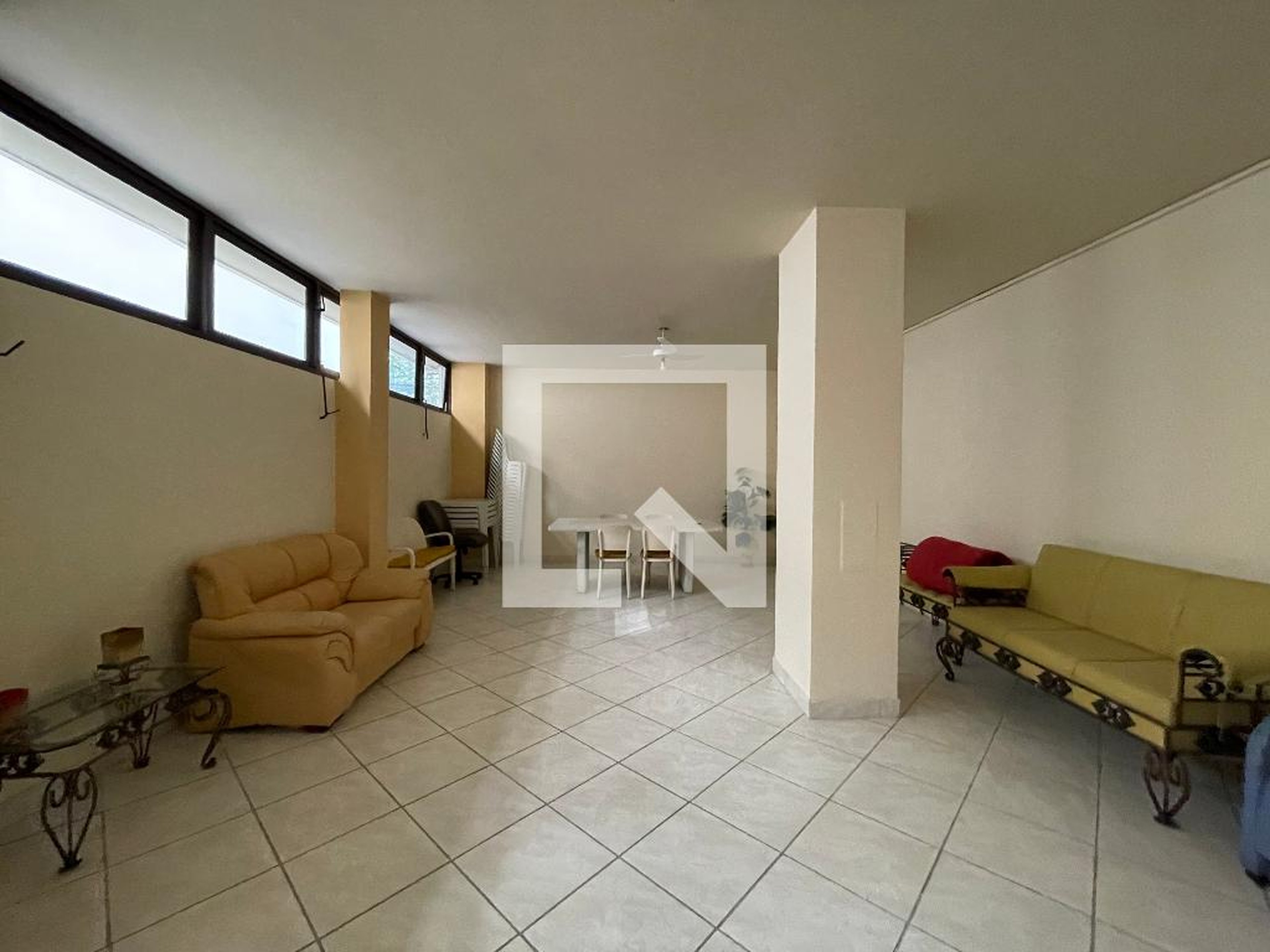 Área comum - Presidente Thomaz Jefferson