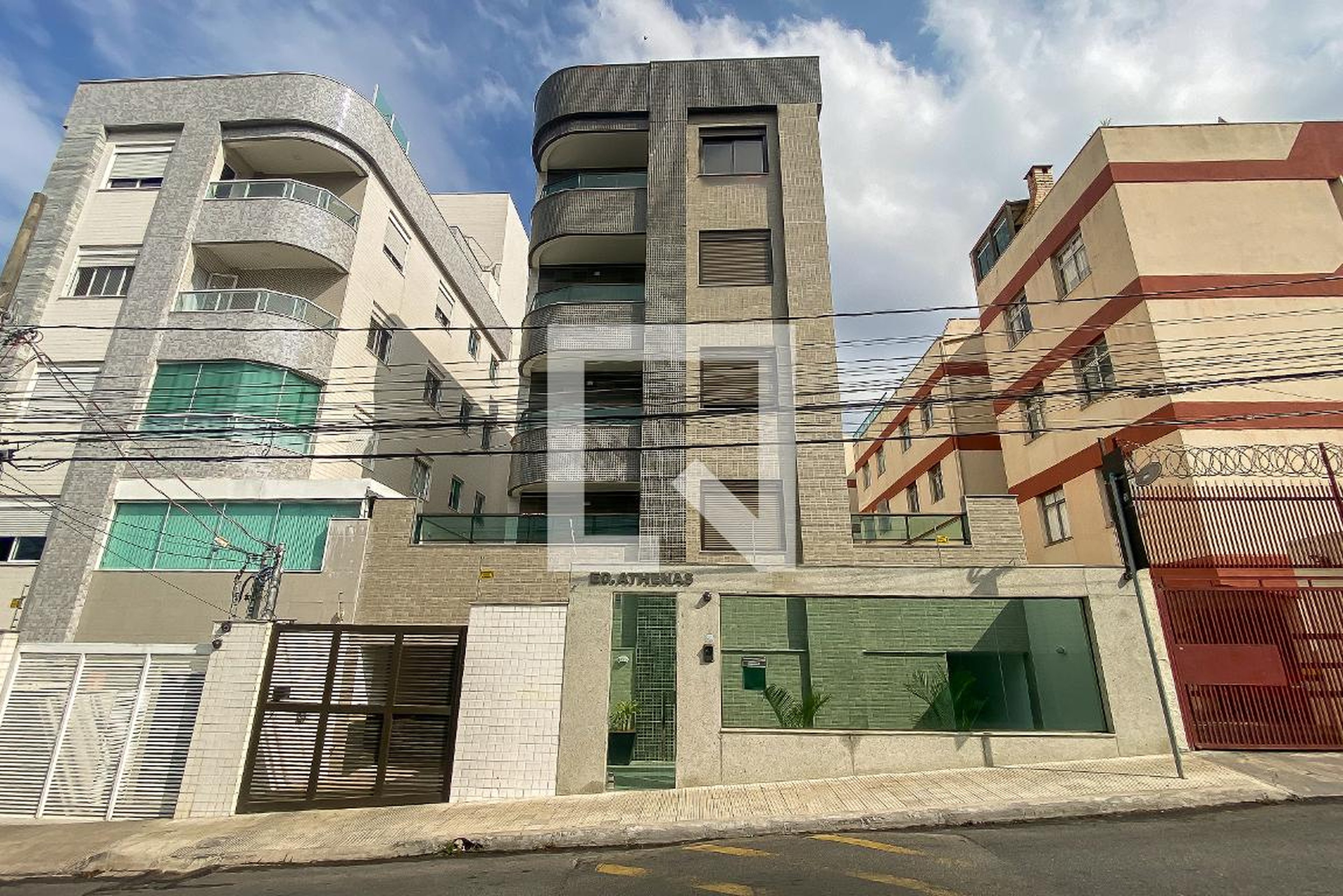 Fachada Condomínio em Rua Riachuelo, 1697