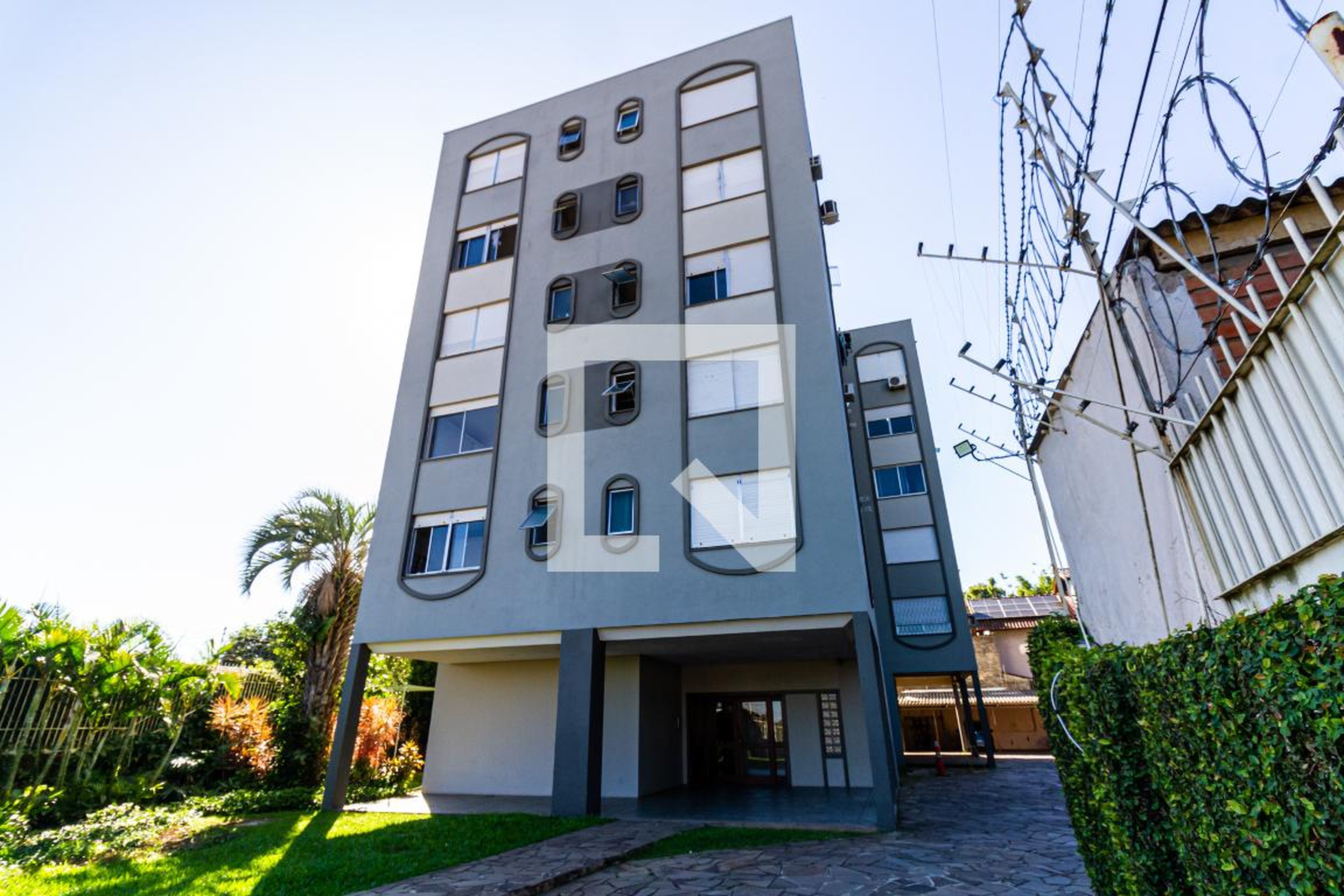 Fachada do Prédio Condomínio em Rua Erechim, 925