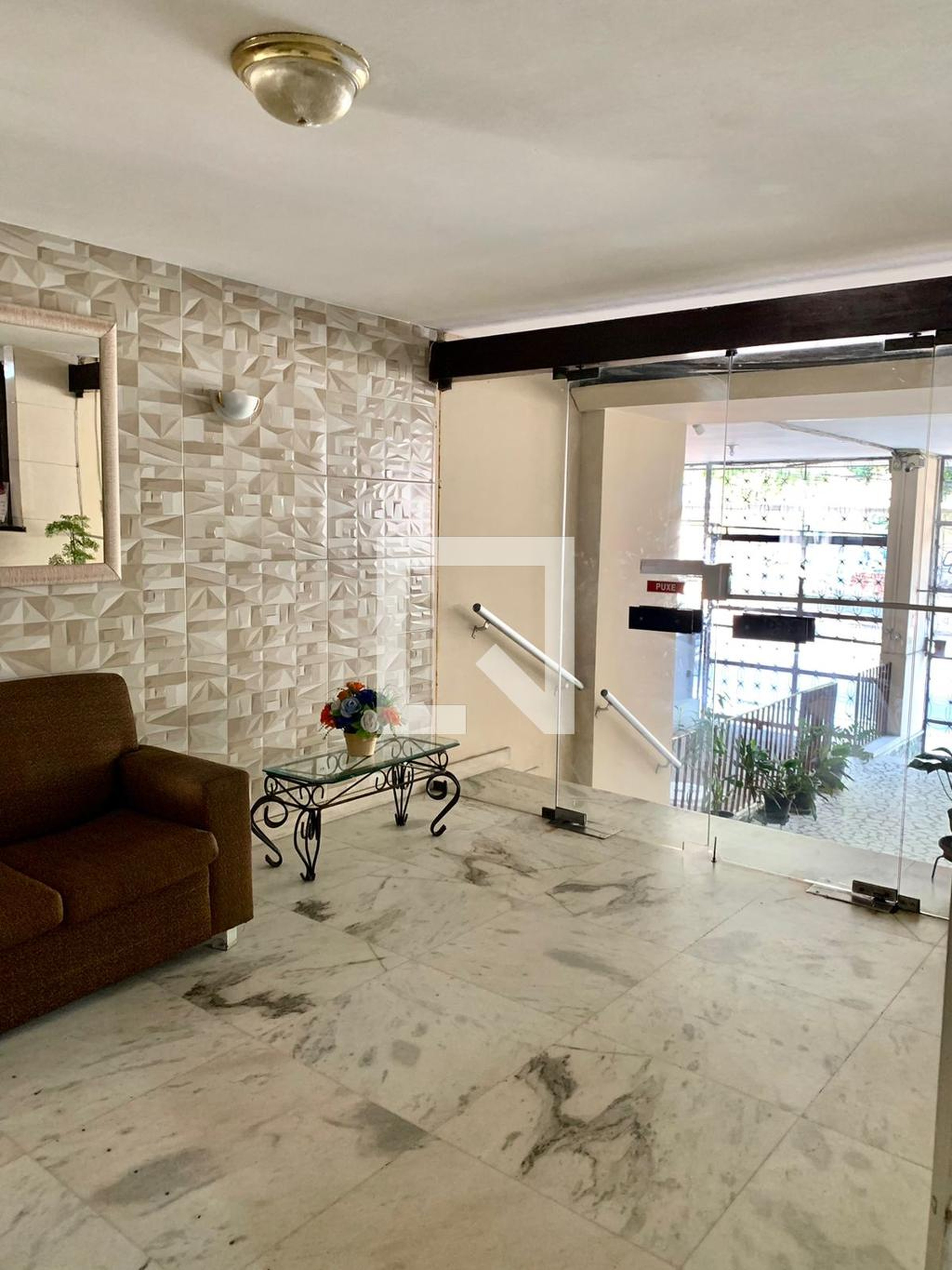 Hall de entrada - Cáritas