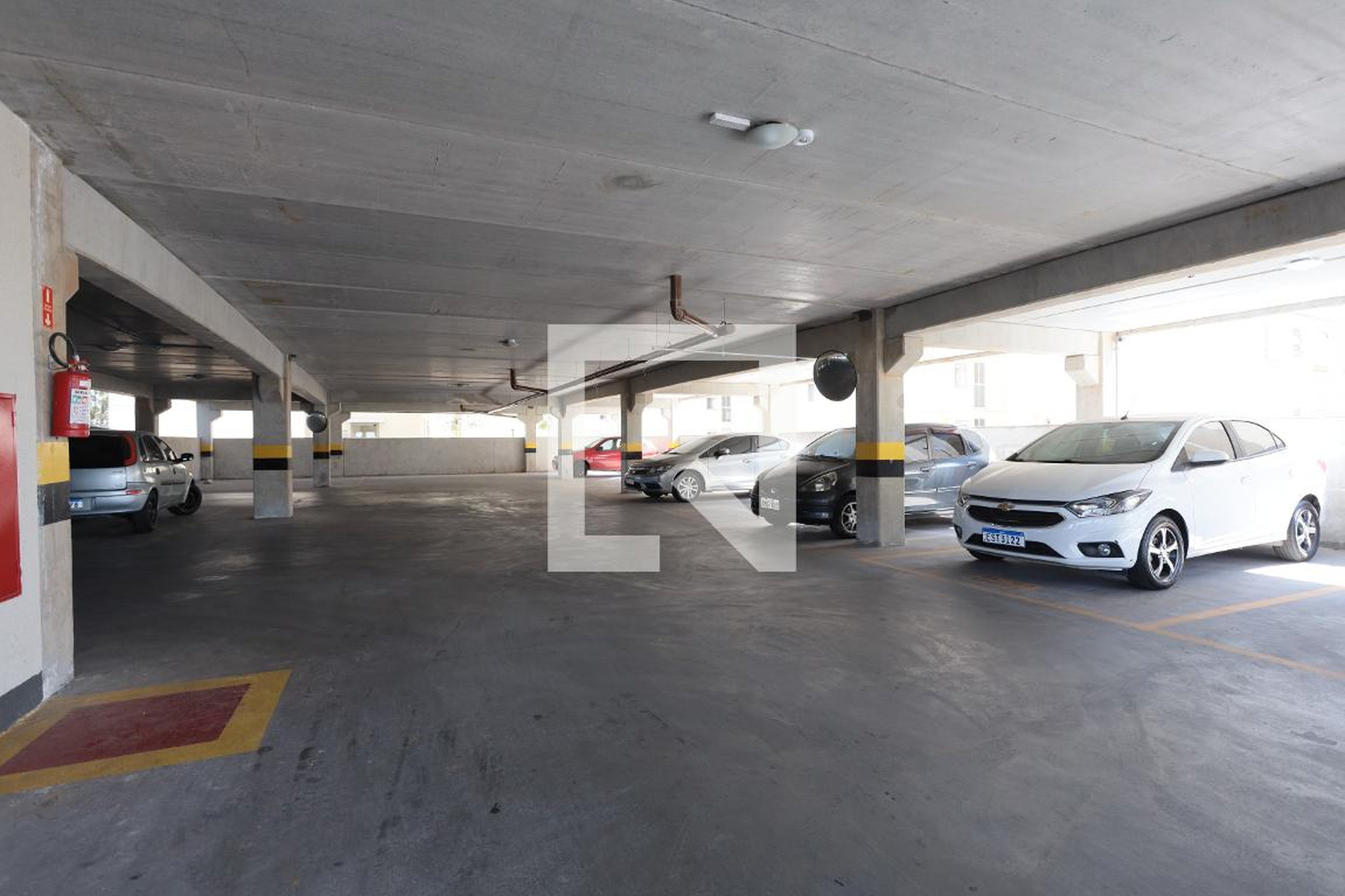 Estacionamento - Golden City