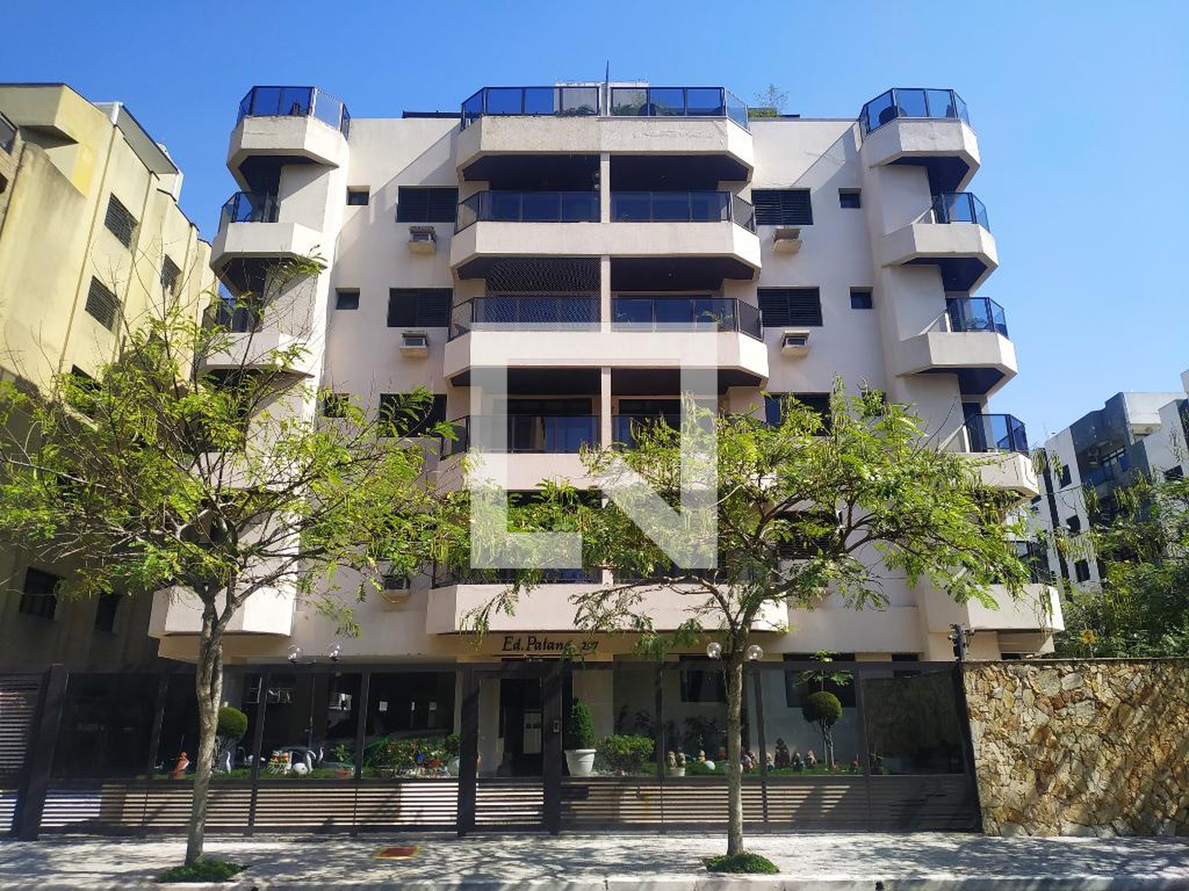 Fachada do Prédio Condomínio Patané