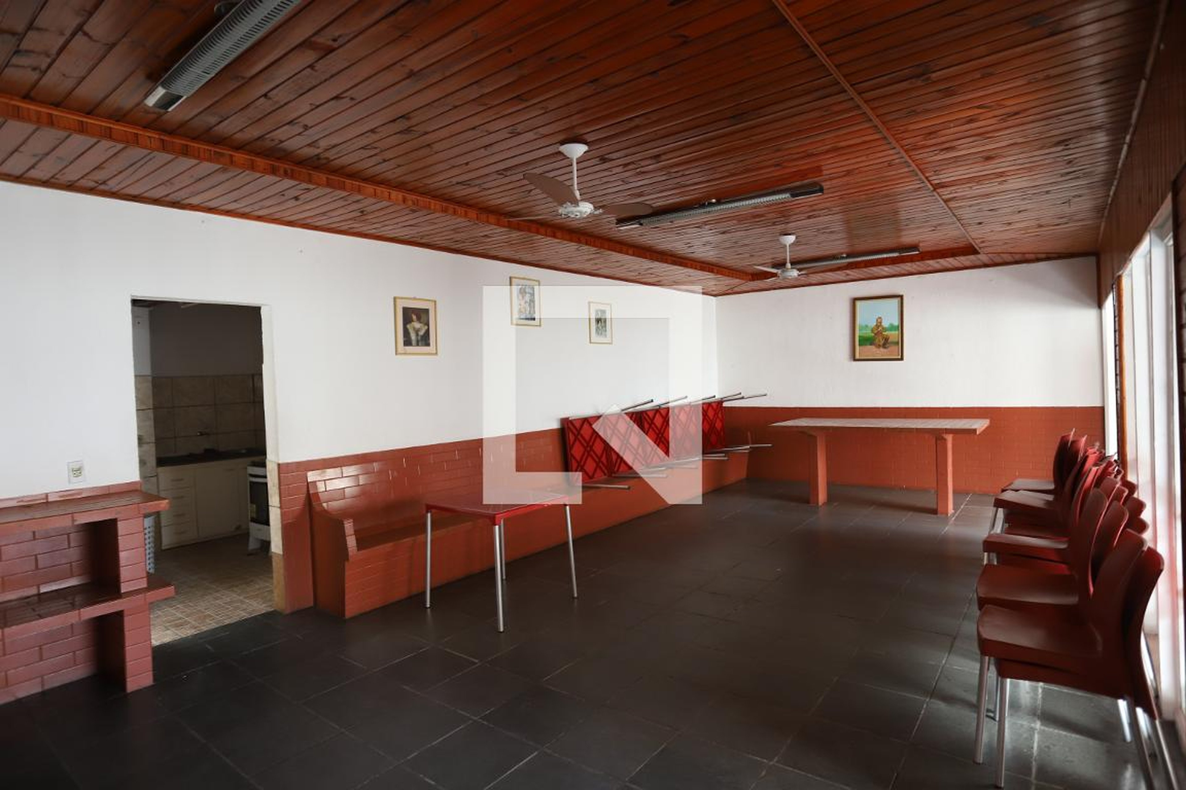 Salão de Festas - Irai I