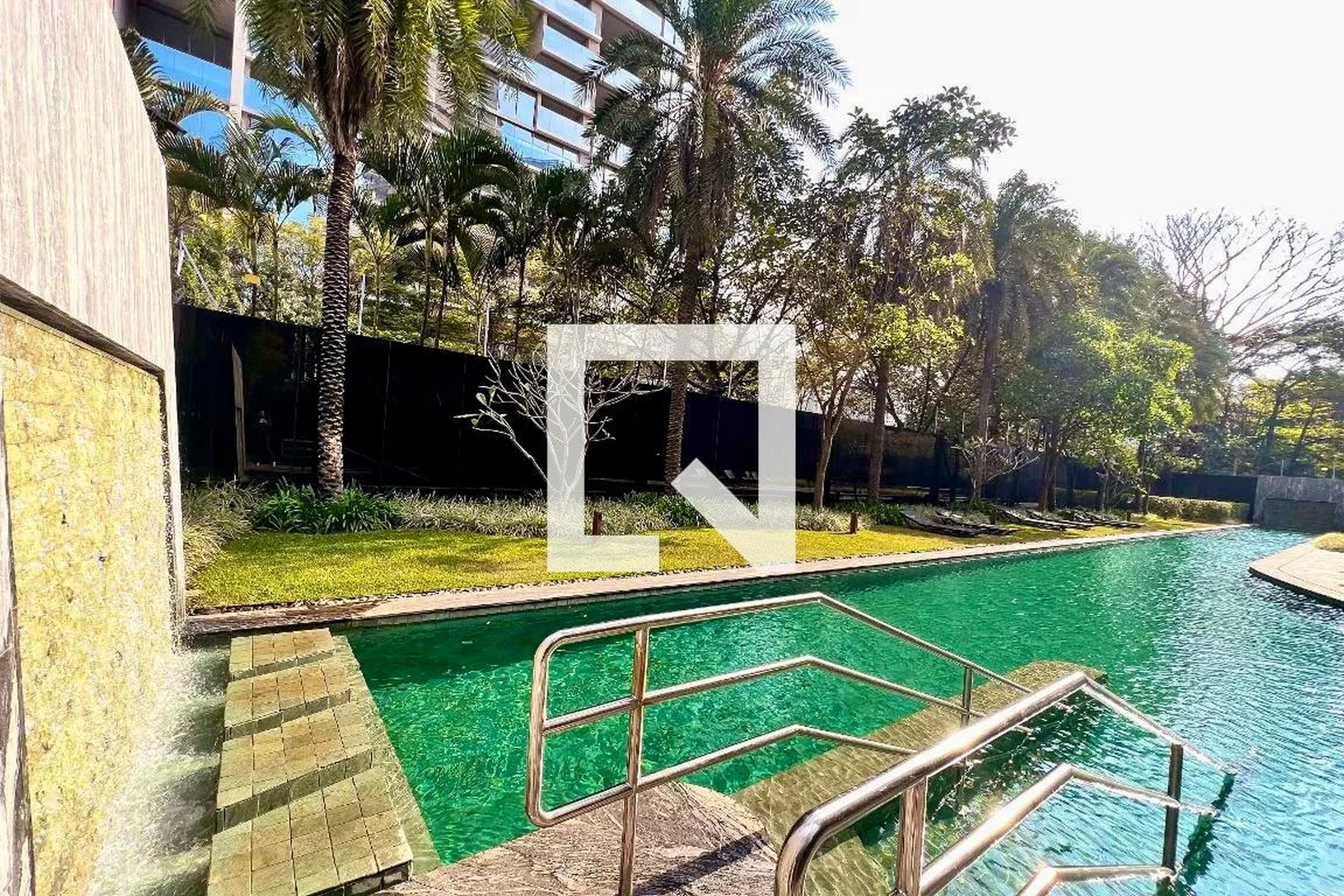 Piscina - Cyrela by Pininfarina