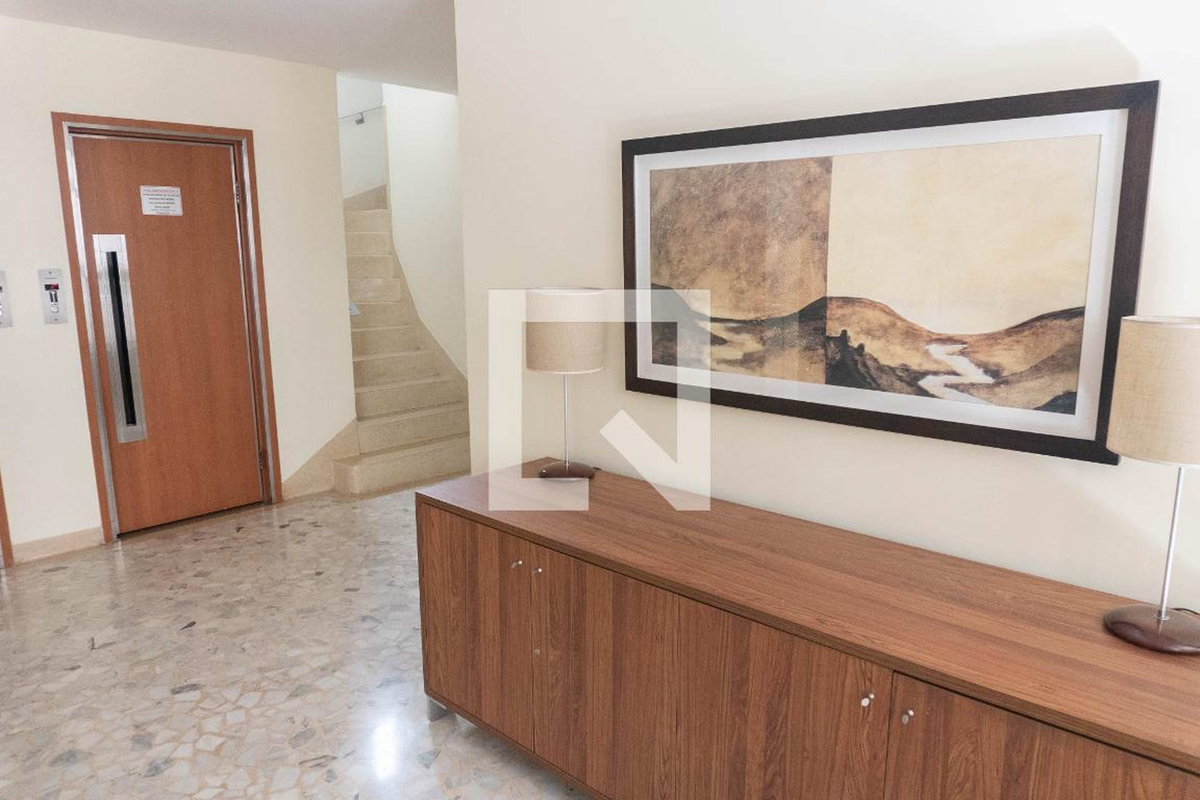 Hall de entrada - Edifício Adine