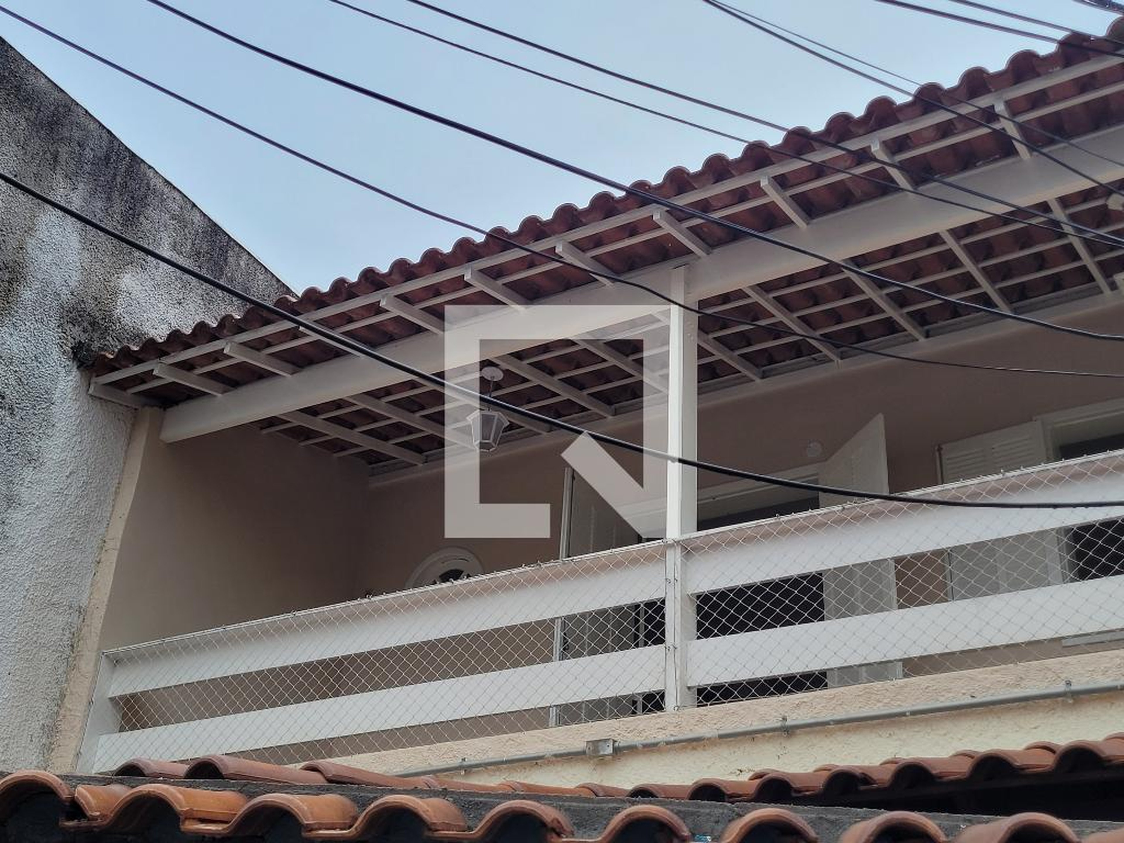 Fachada Condomínio em Rua Cipriano Batista, 41