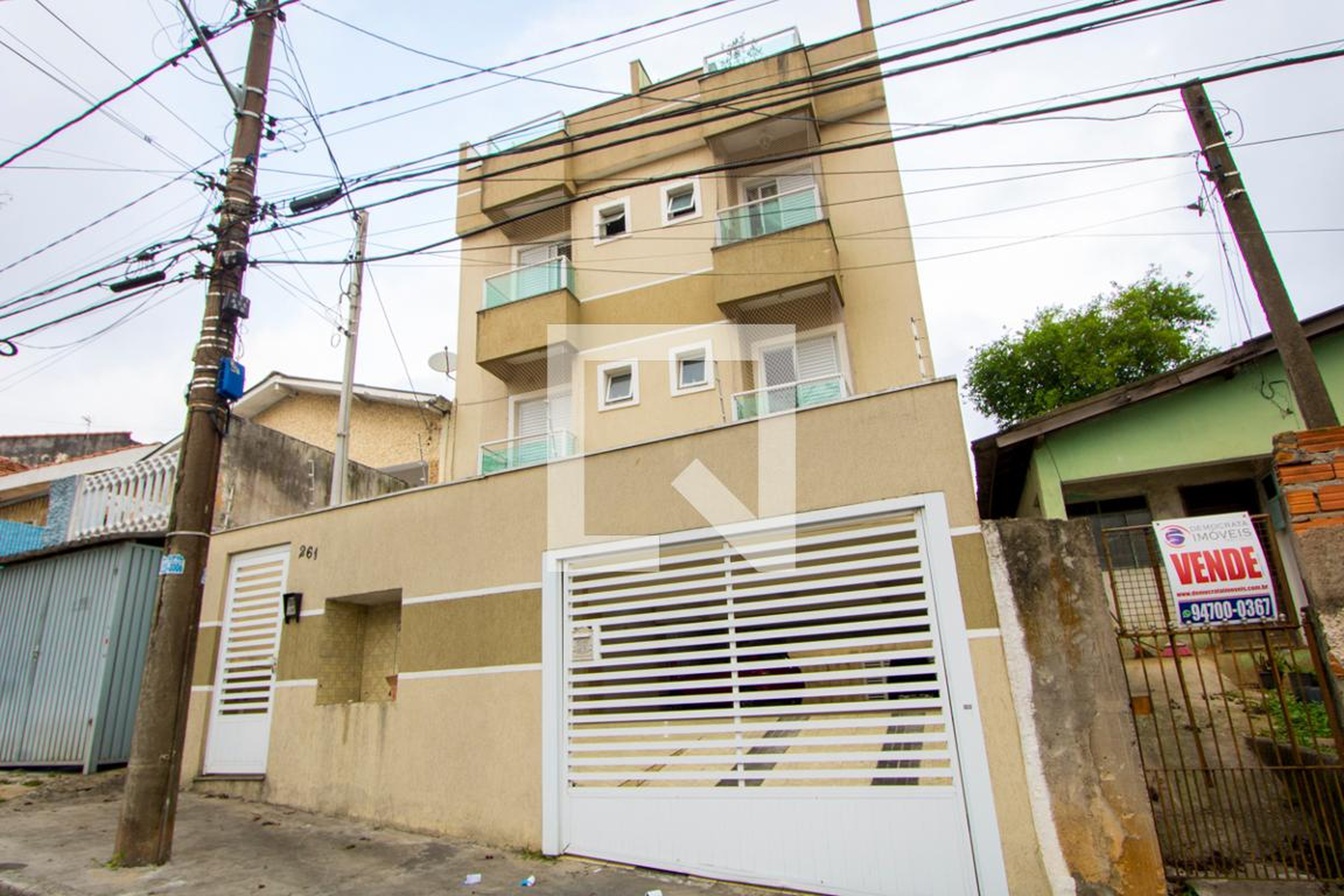 Fachada Condomínio em Rua Anhanga, 261