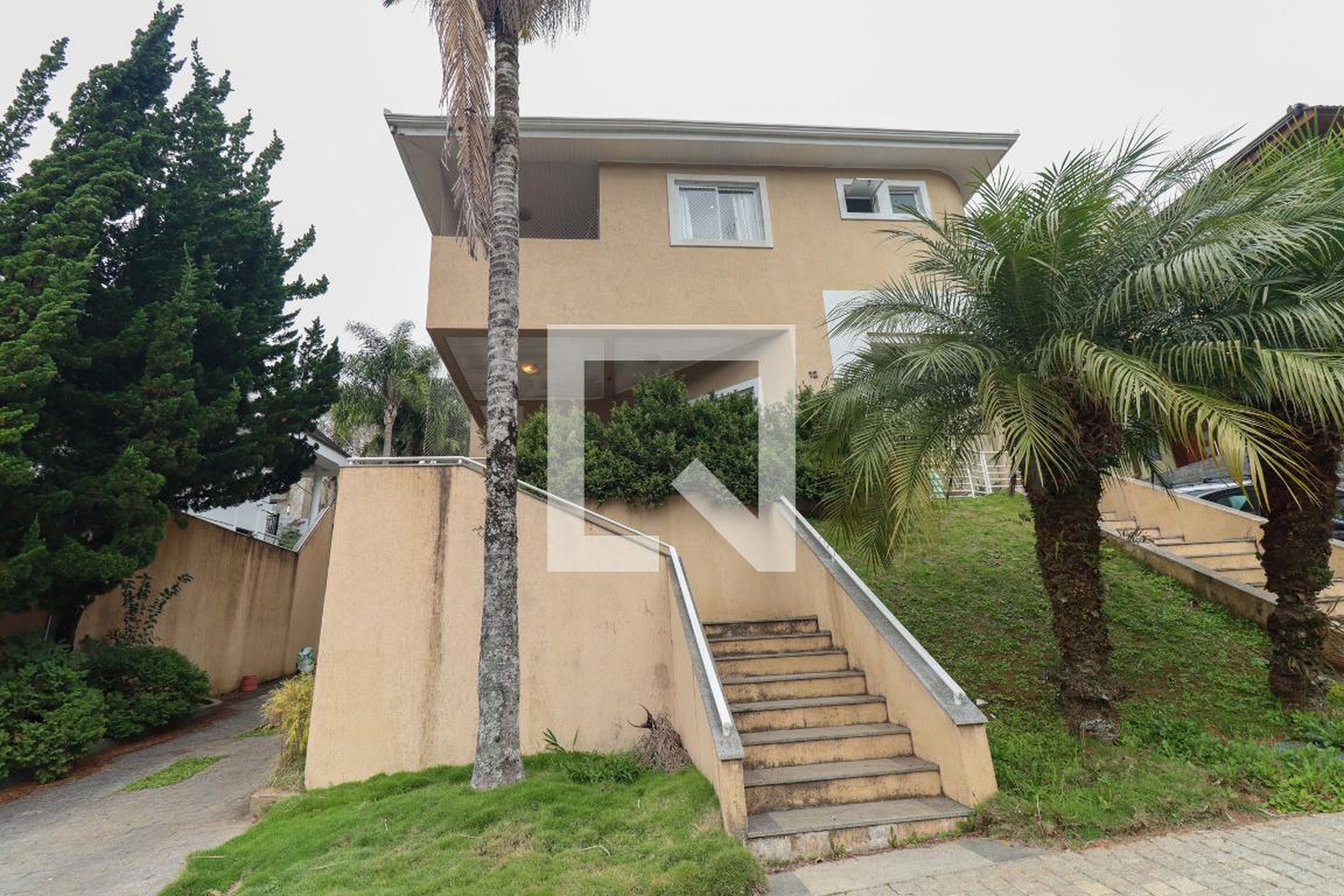 Fachada do Prédio Condomínio em Rua Eduardo Sprada, 2301