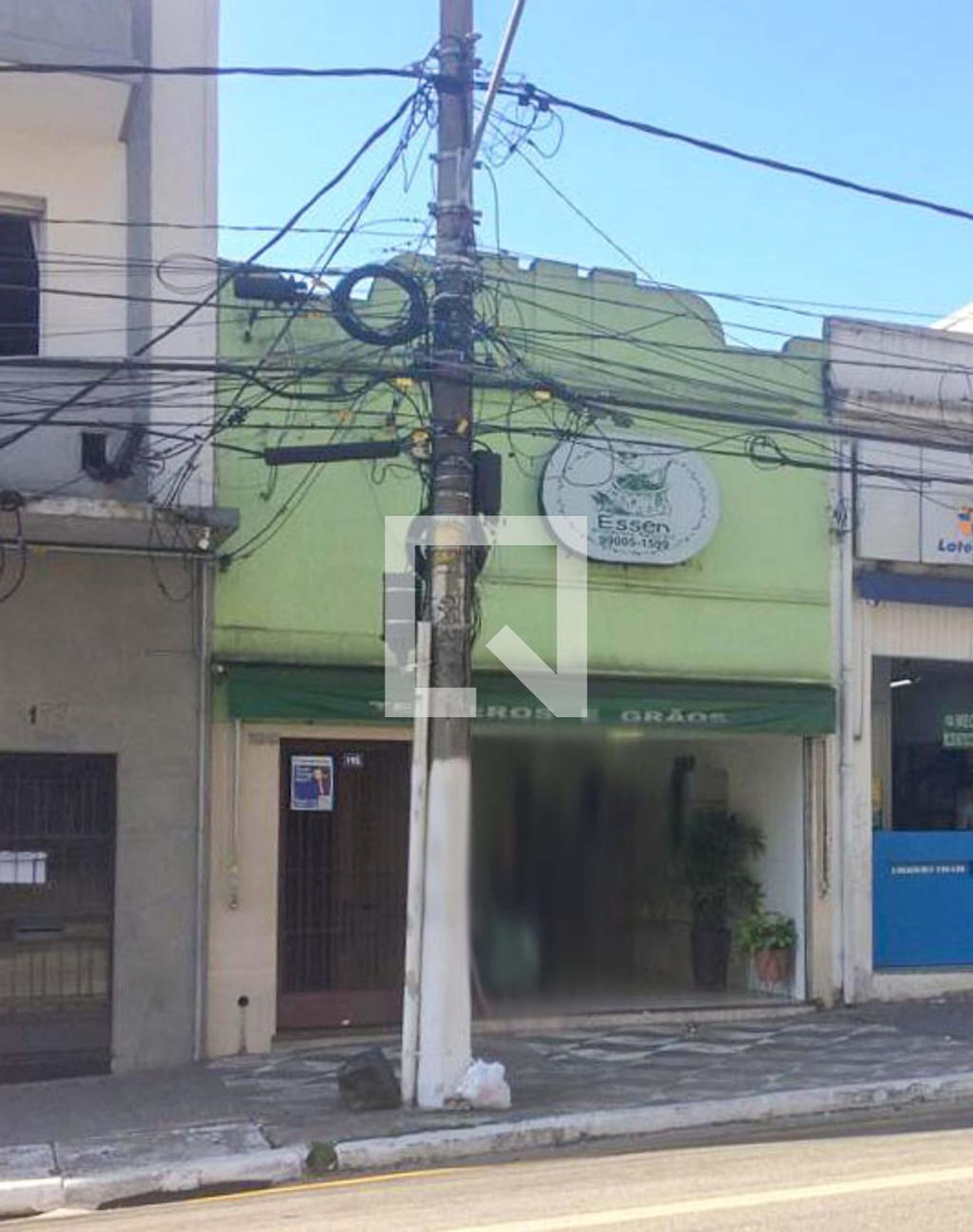 Fachada Condomínio em Avenida Lins de Vasconcelos, 195