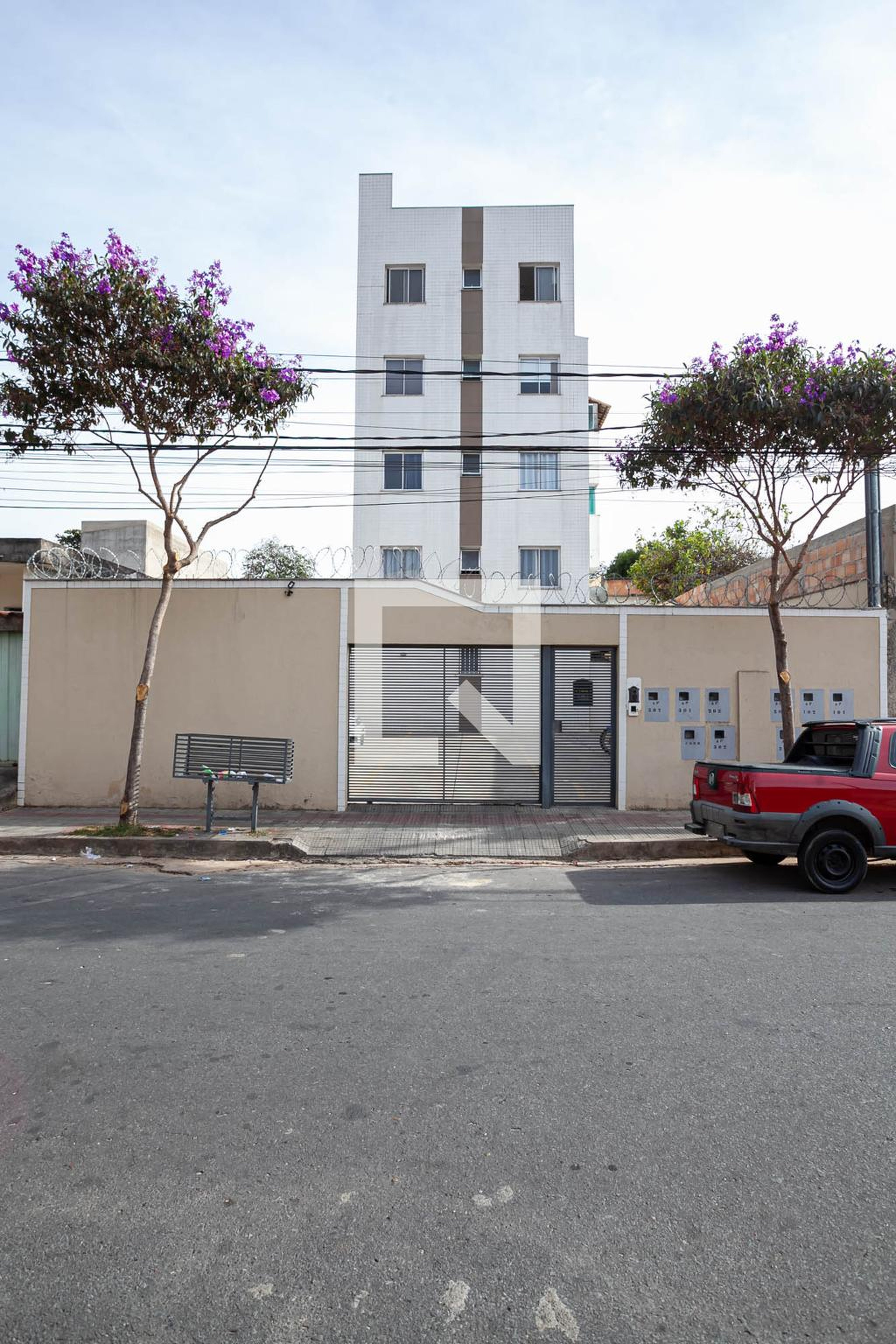 Fachada Residencial Emidio Furtado