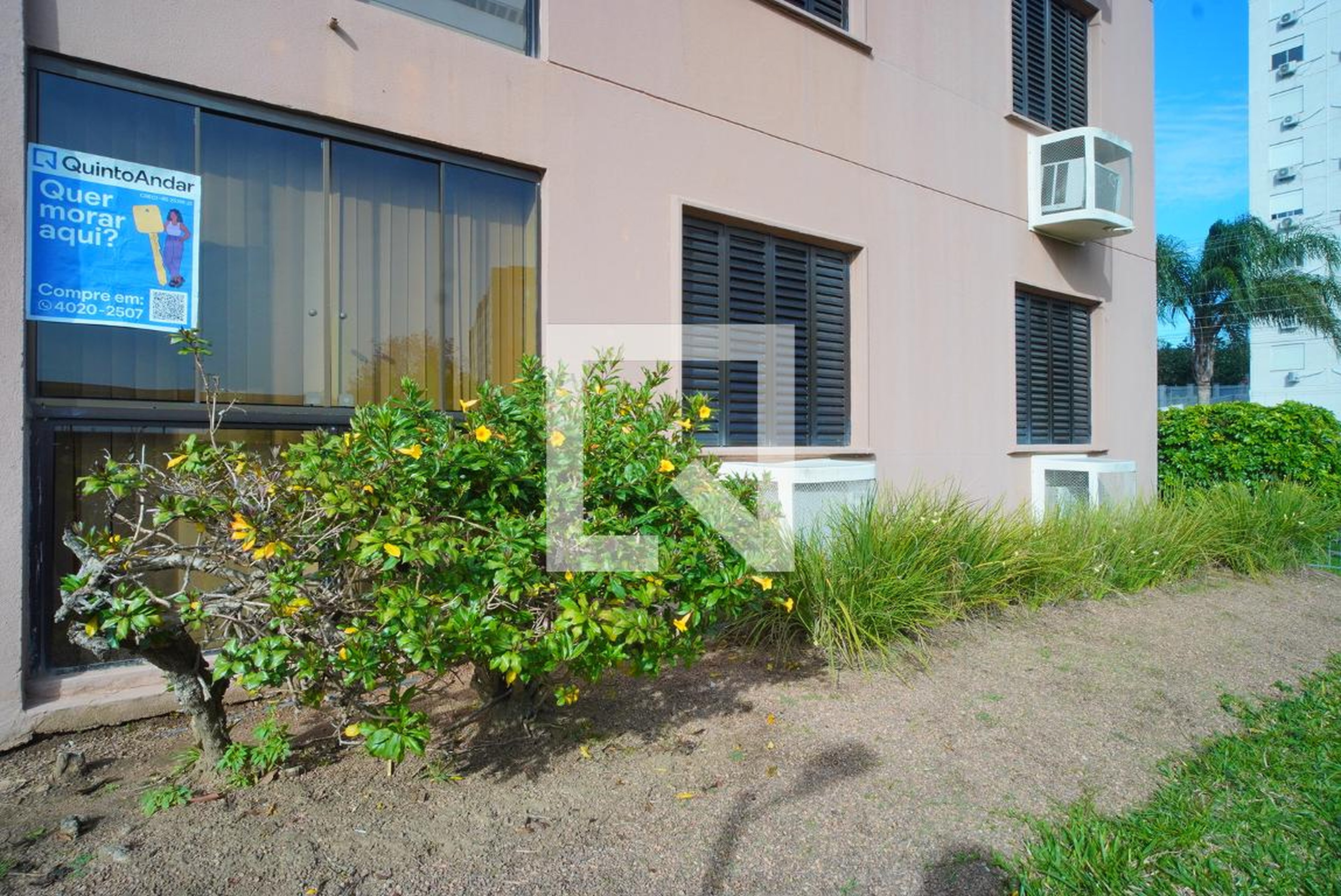 Fachada Condomínio em Avenida Sertório, 100