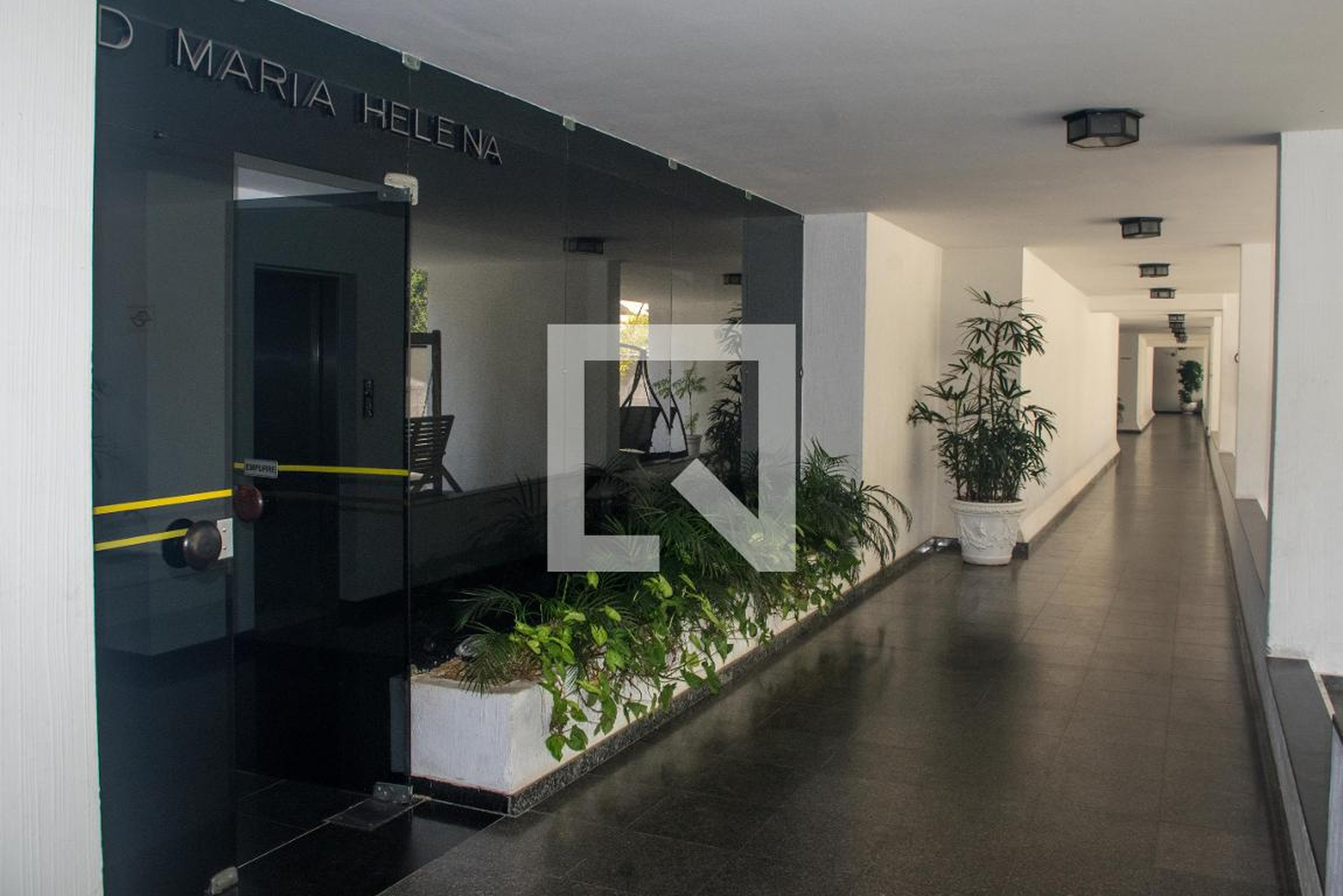 Hall de entrada - Maria Helena