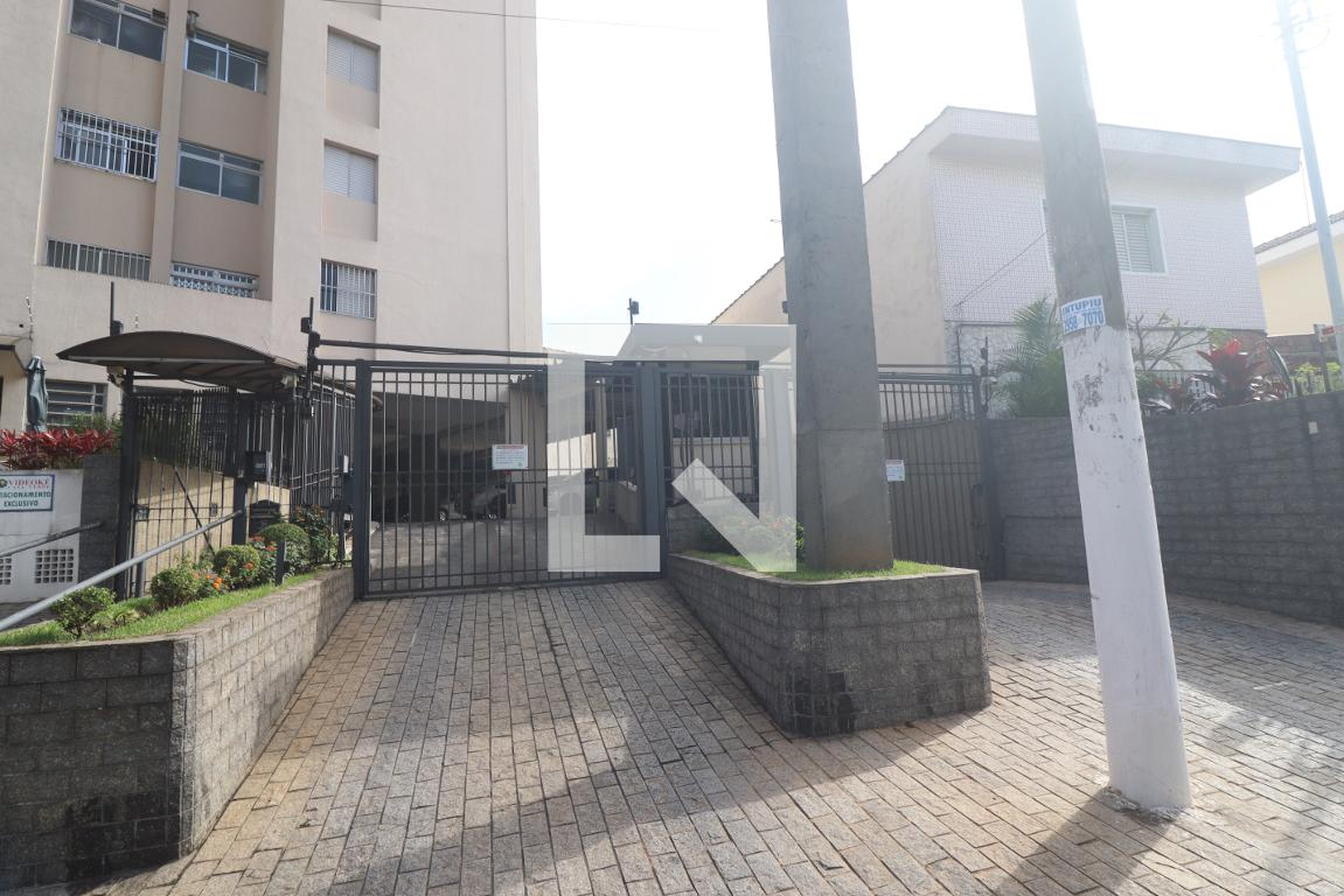 Fachada do condomínio Condomínio Pollu I Residencial