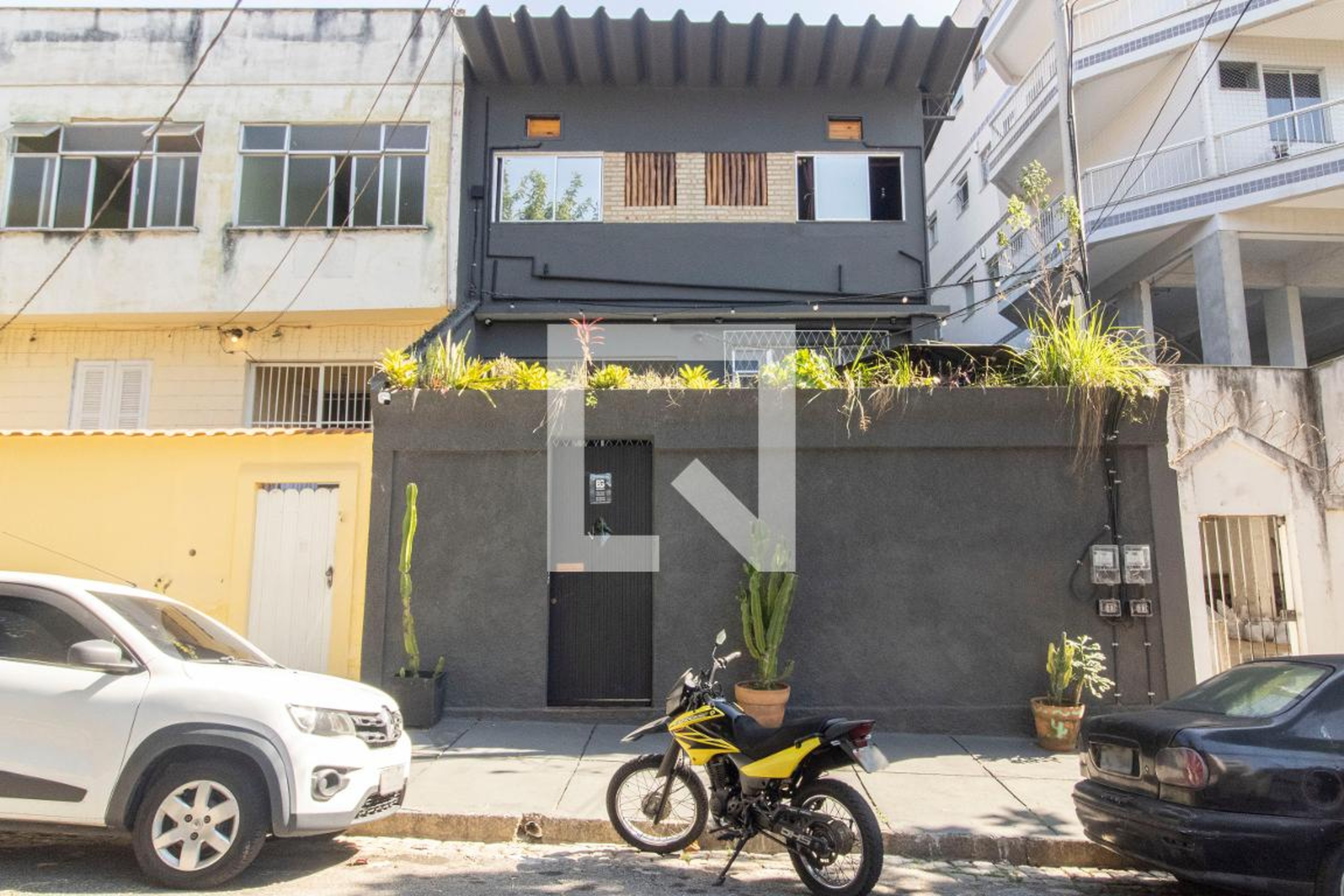 Fachada Condomínio em Rua Apaporis, 43